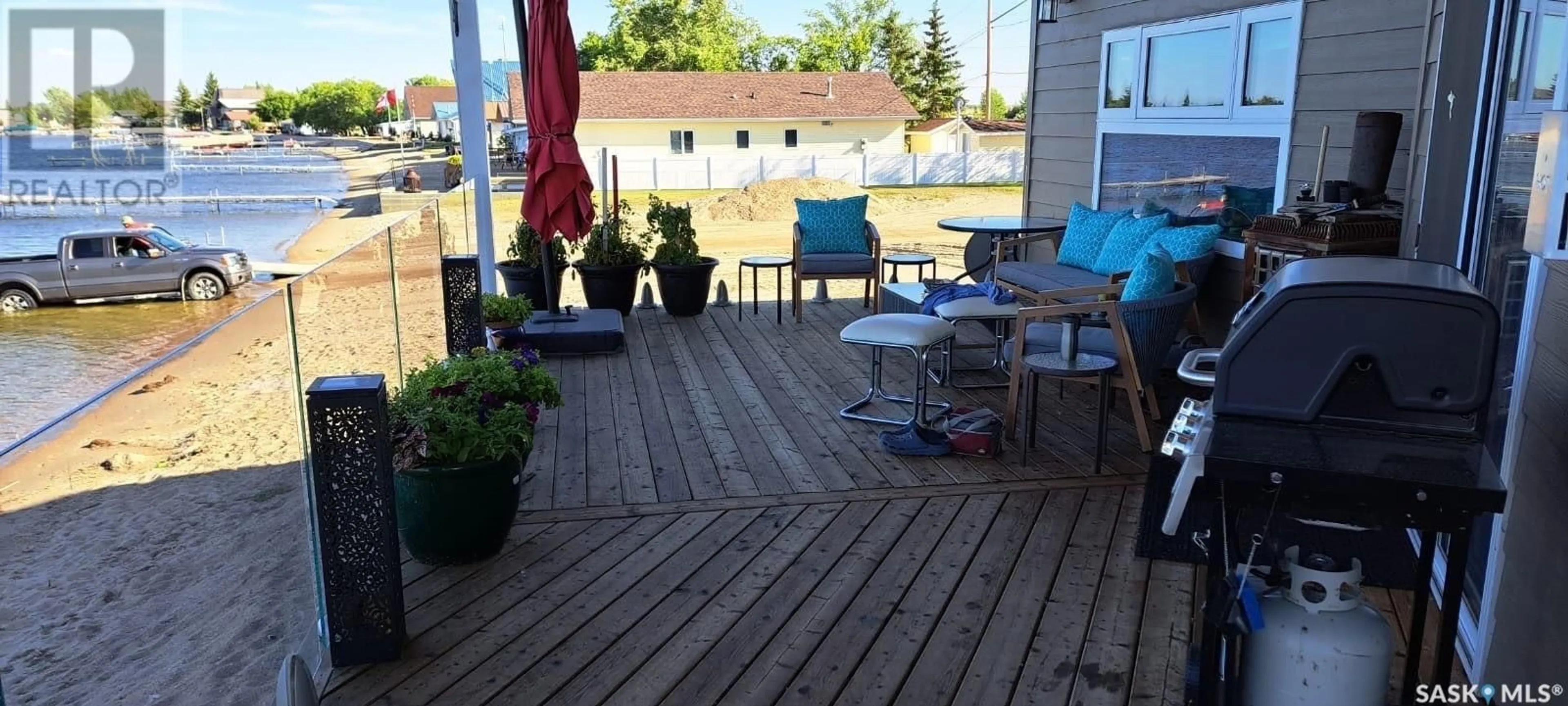 Patio, water/lake/river/ocean view for 106 LAKESHORE LANE, Leslie Beach Saskatchewan S0A1A0