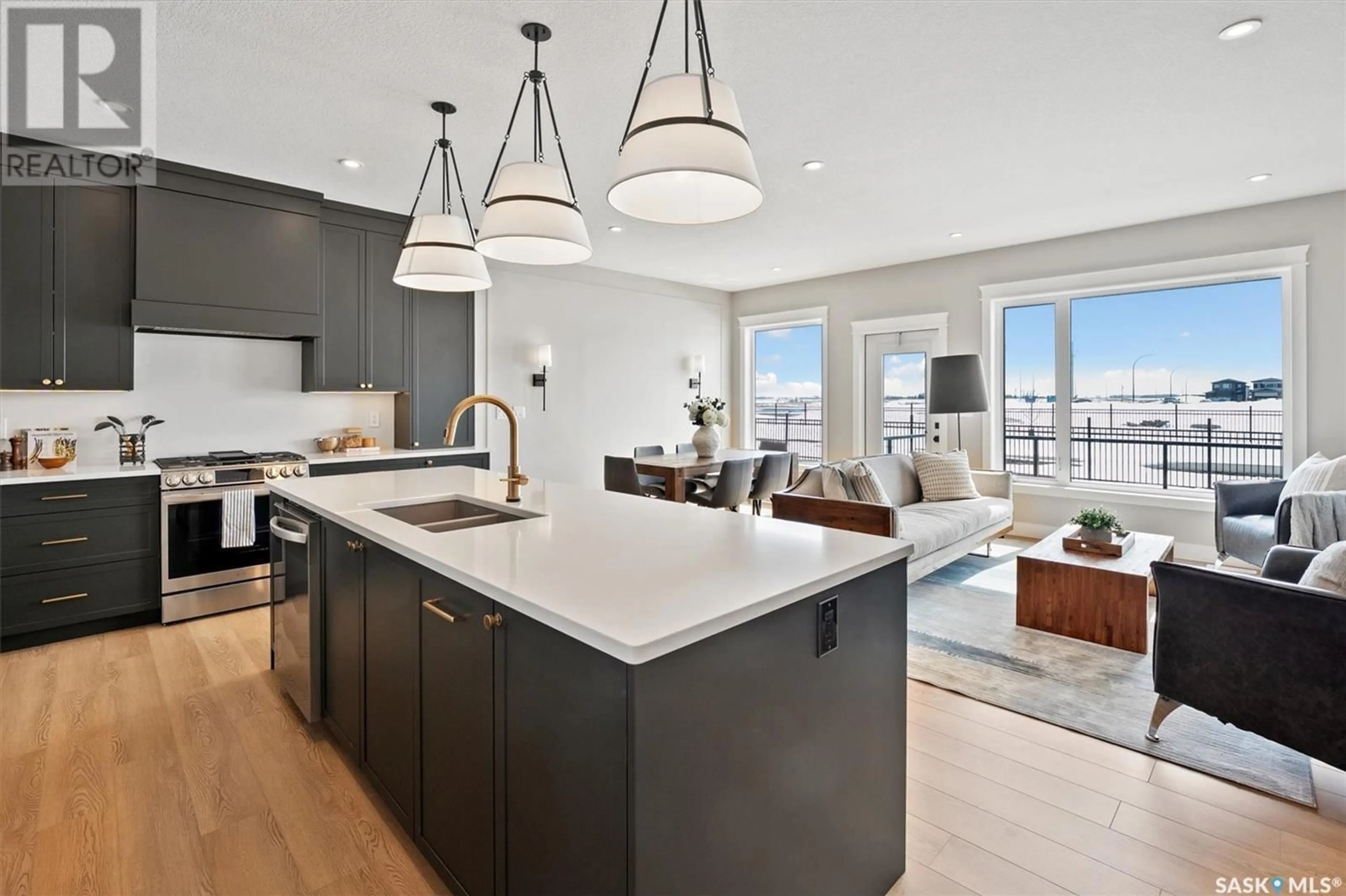 Open concept kitchen, unknown for 515 - 10 DELAINEY ROAD, Saskatoon Saskatchewan S7V1V5