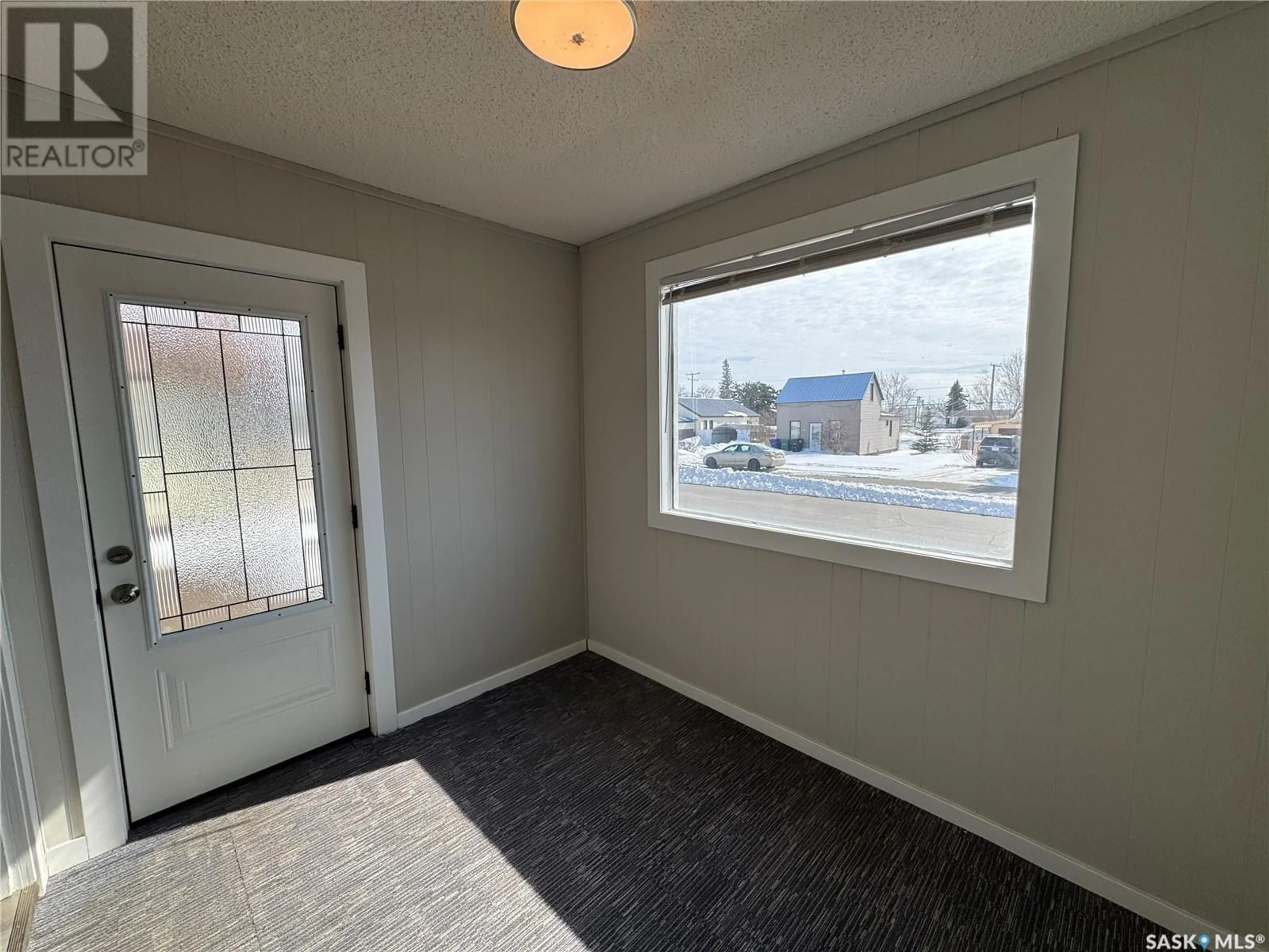 A pic of a room for 305 3RD AVENUE, Biggar Saskatchewan S0K0M0
