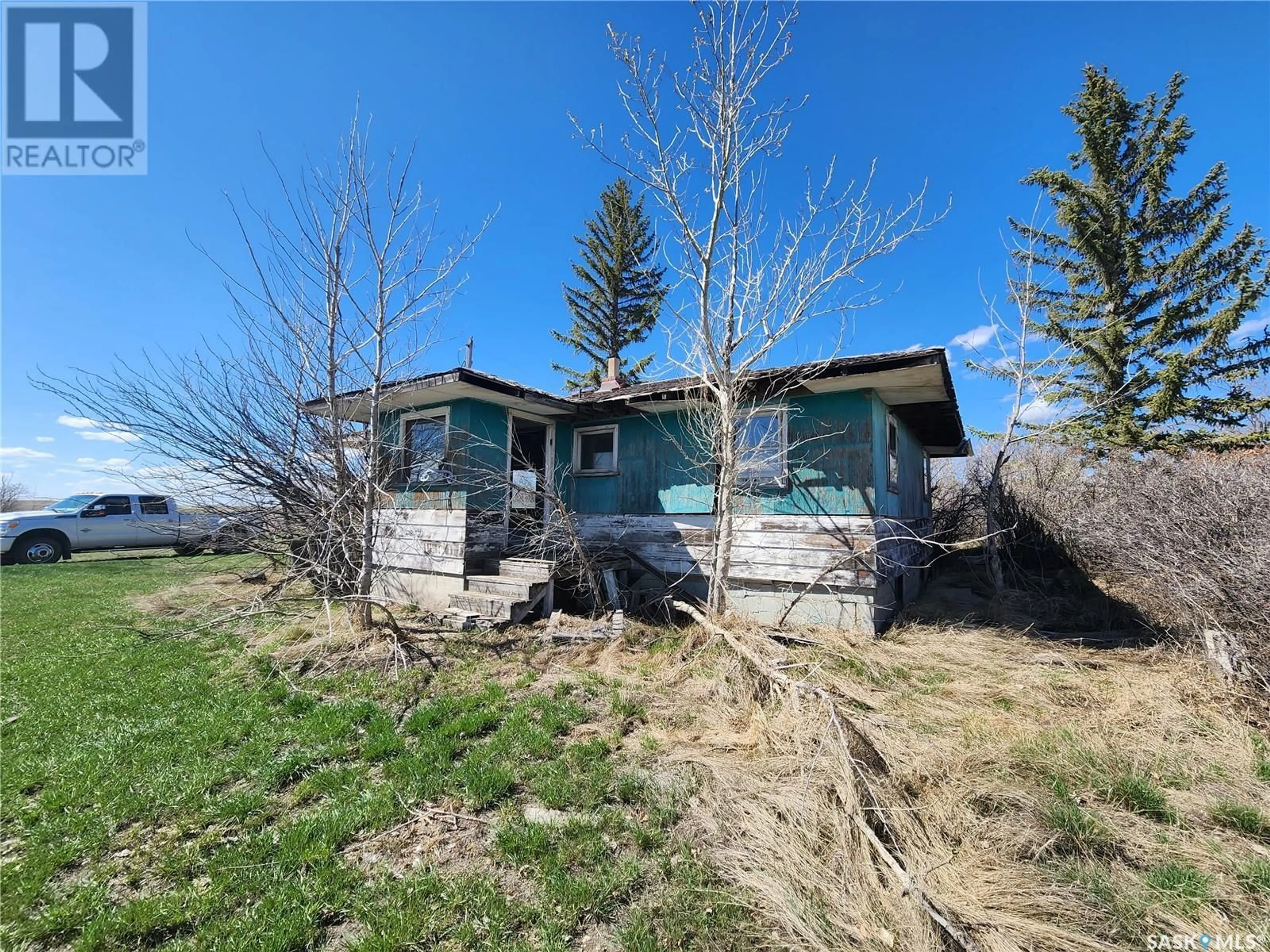 A pic from outside/outdoor area/front of a property/back of a property/a pic from drone, unknown for Lots - 1-6 1ST AVENUE, Coderre Saskatchewan S0H0X0