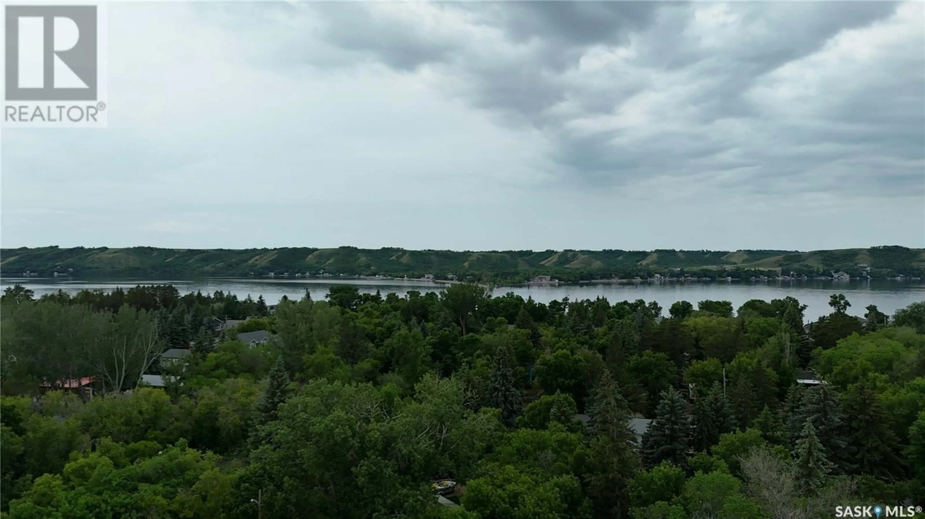 Blurry image for 6 PINE STREET, Katepwa Beach Saskatchewan S0G2Y0
