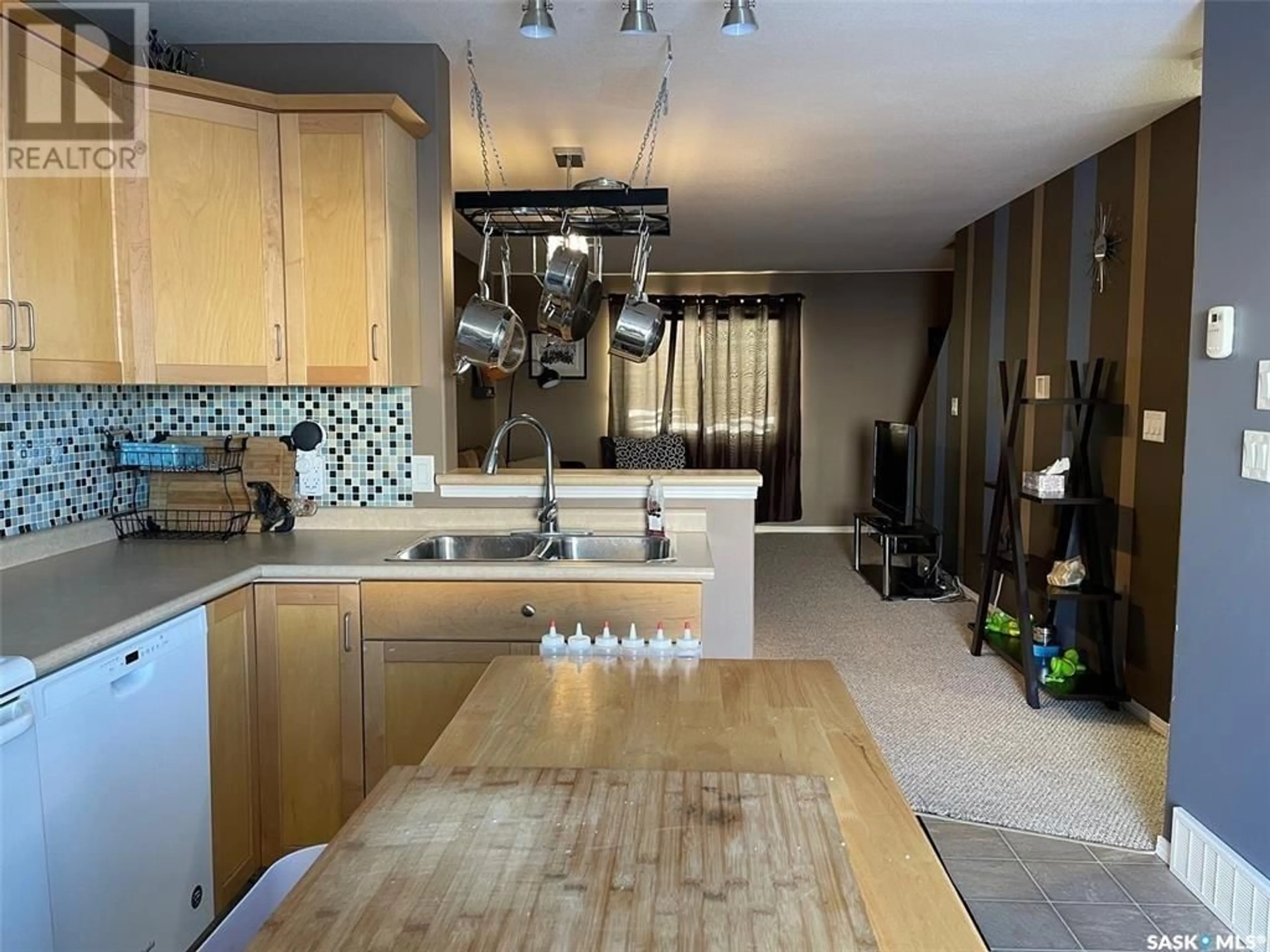 Unknown for 3 - 1437 FIRST STREET, Estevan Saskatchewan S4A2X5