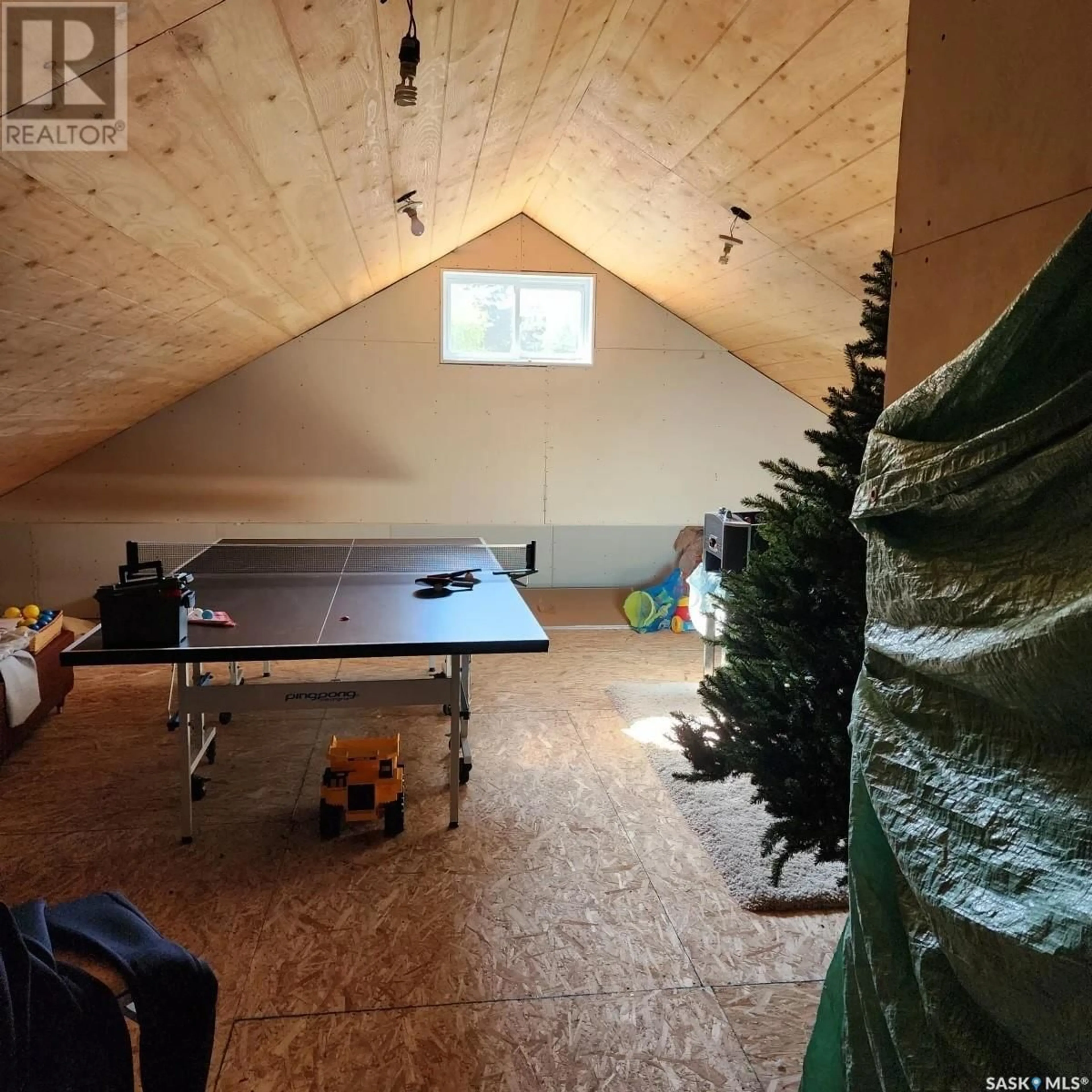 A pic of a room for 18 HAYES DRIVE, Candle Lake Saskatchewan S0J3E0