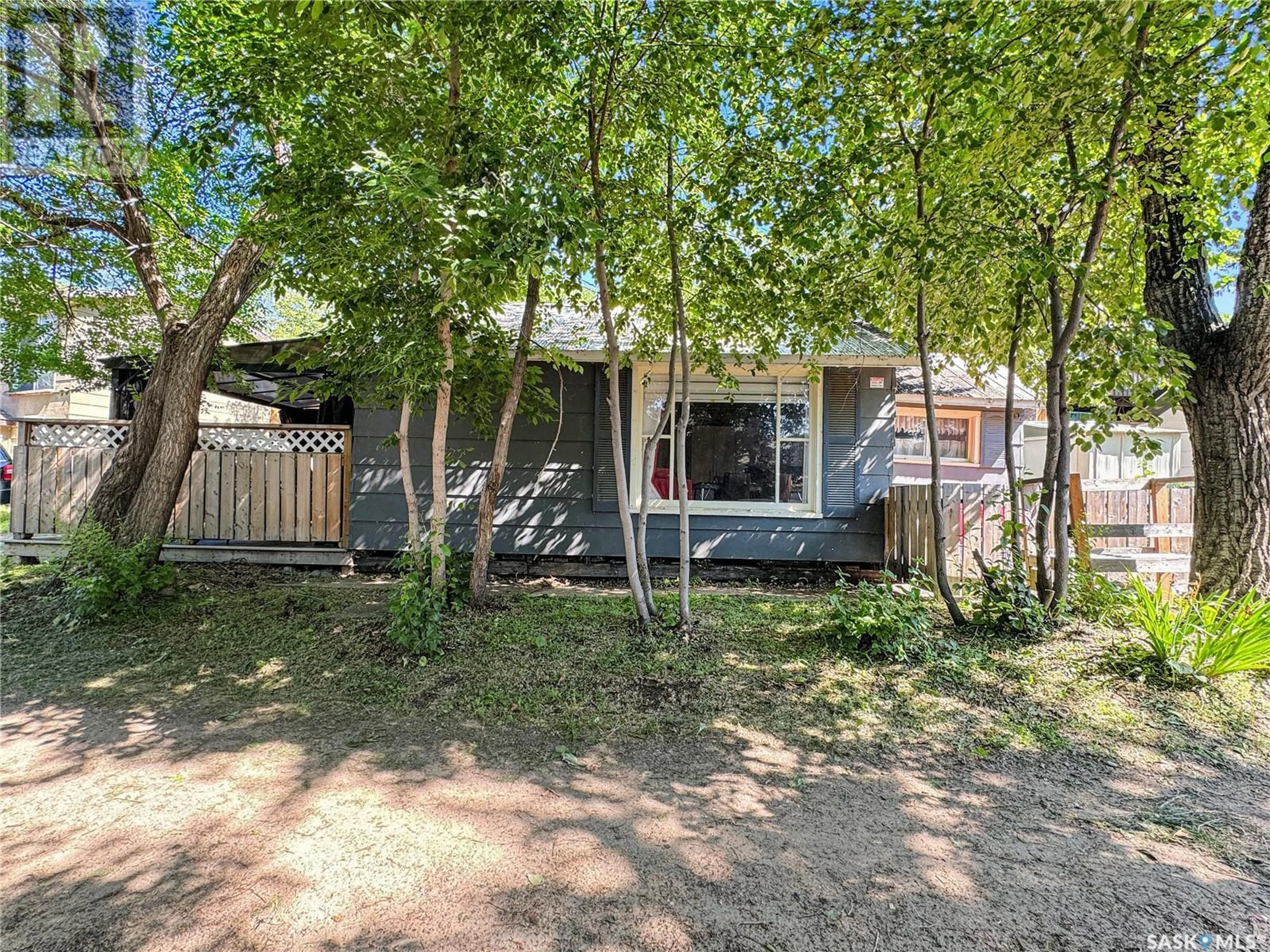 A pic from outside/outdoor area/front of a property/back of a property/a pic from drone, street for 551 JOSEPH CRESCENT, Cochin Saskatchewan S0M0L0