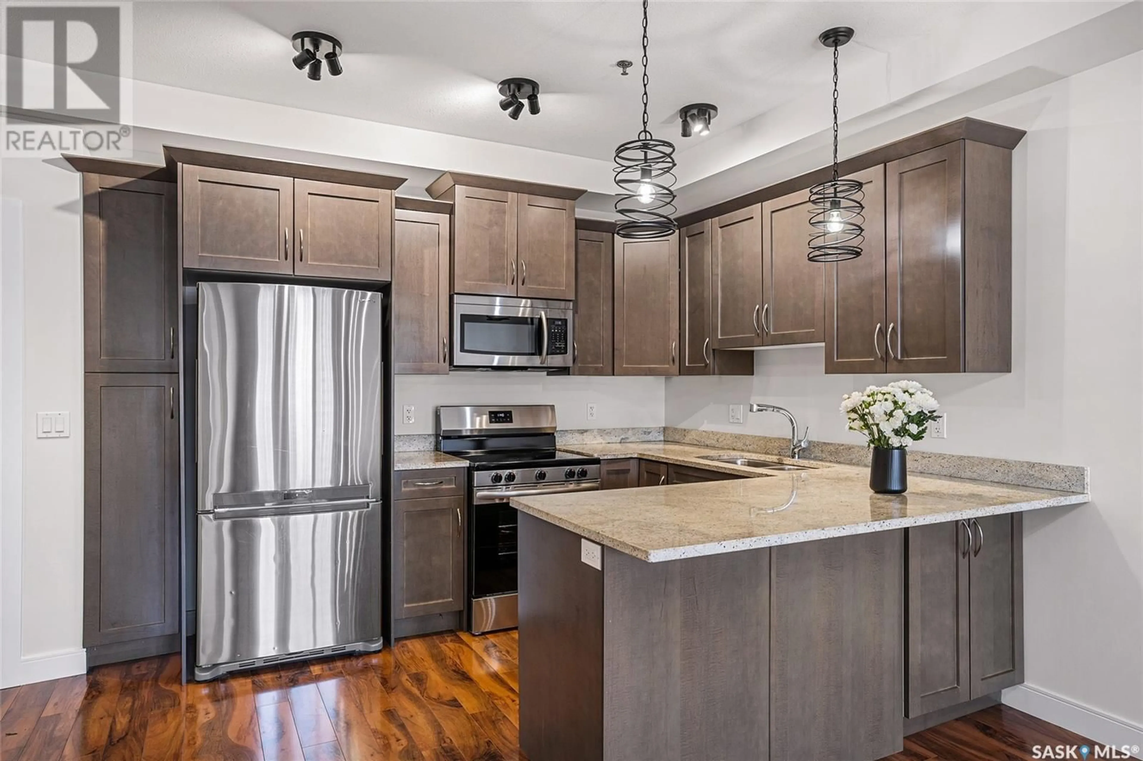 Open concept kitchen, unknown for 115 - 216 WILLOWGROVE CRESCENT, Saskatoon Saskatchewan S7H0M3