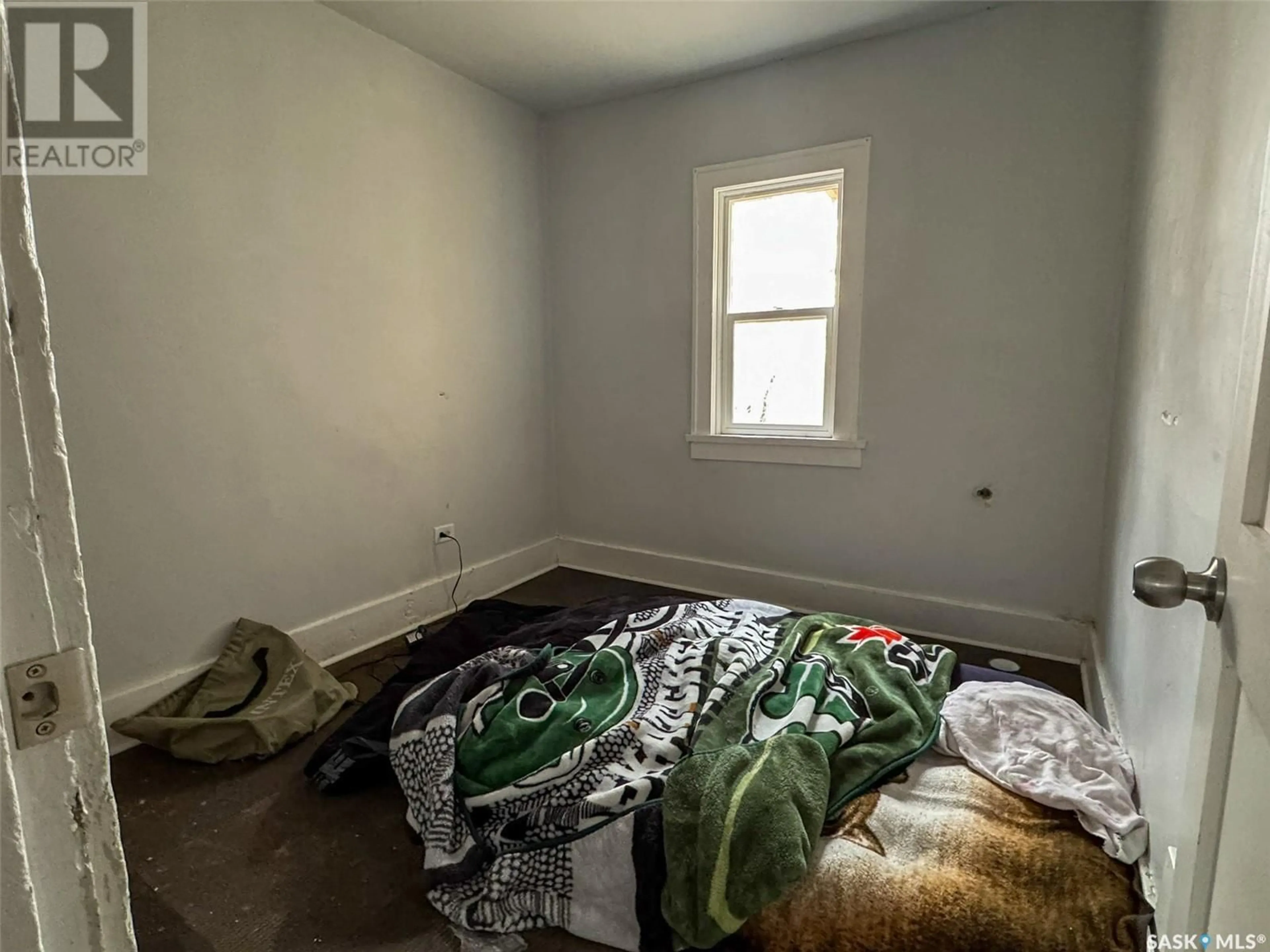 A pic of a room for 1874 QUEBEC STREET, Regina Saskatchewan S4P1J5