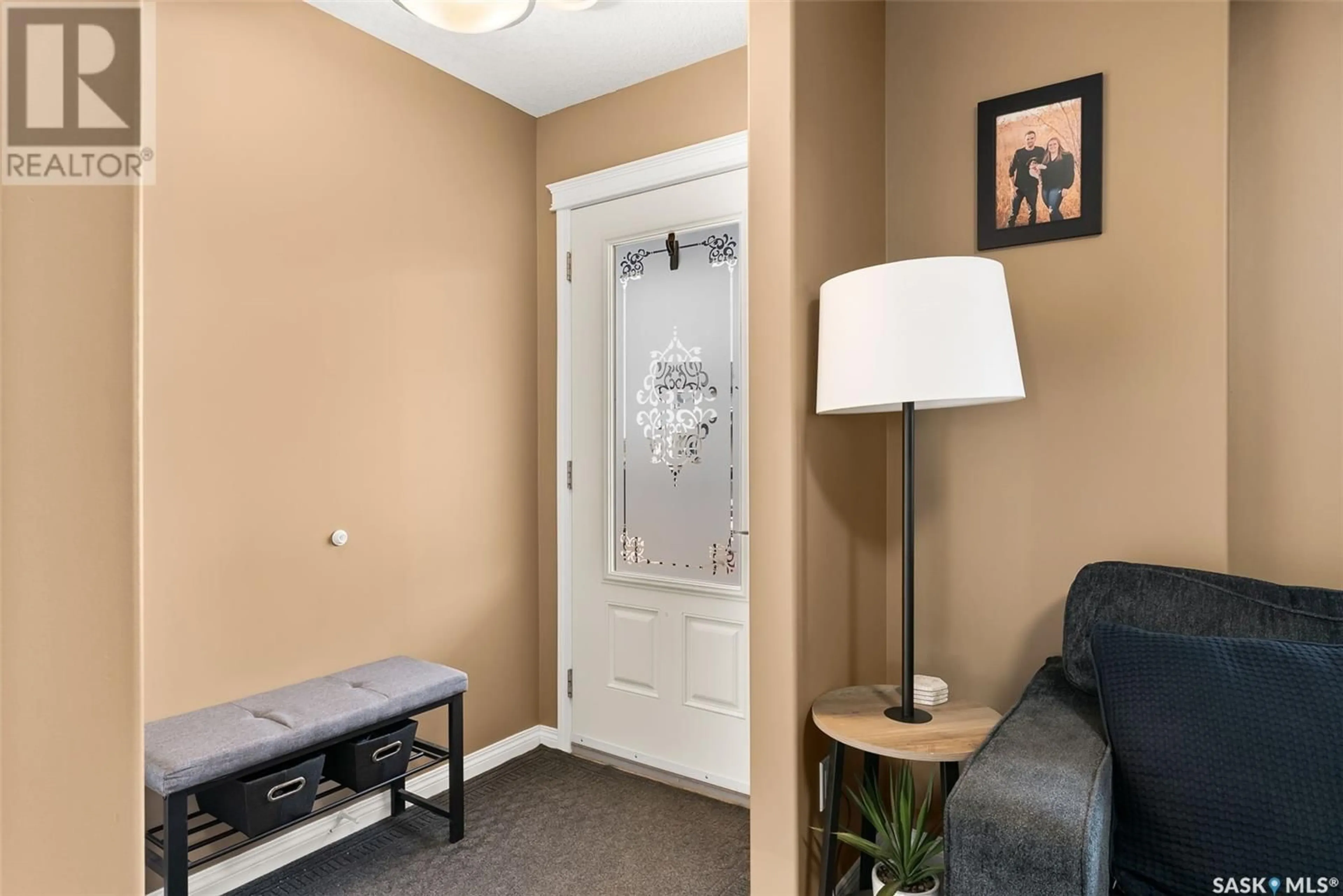 Indoor entryway for 3806 - 717 DEWDNEY AVENUE, Regina Saskatchewan S4Z0A6