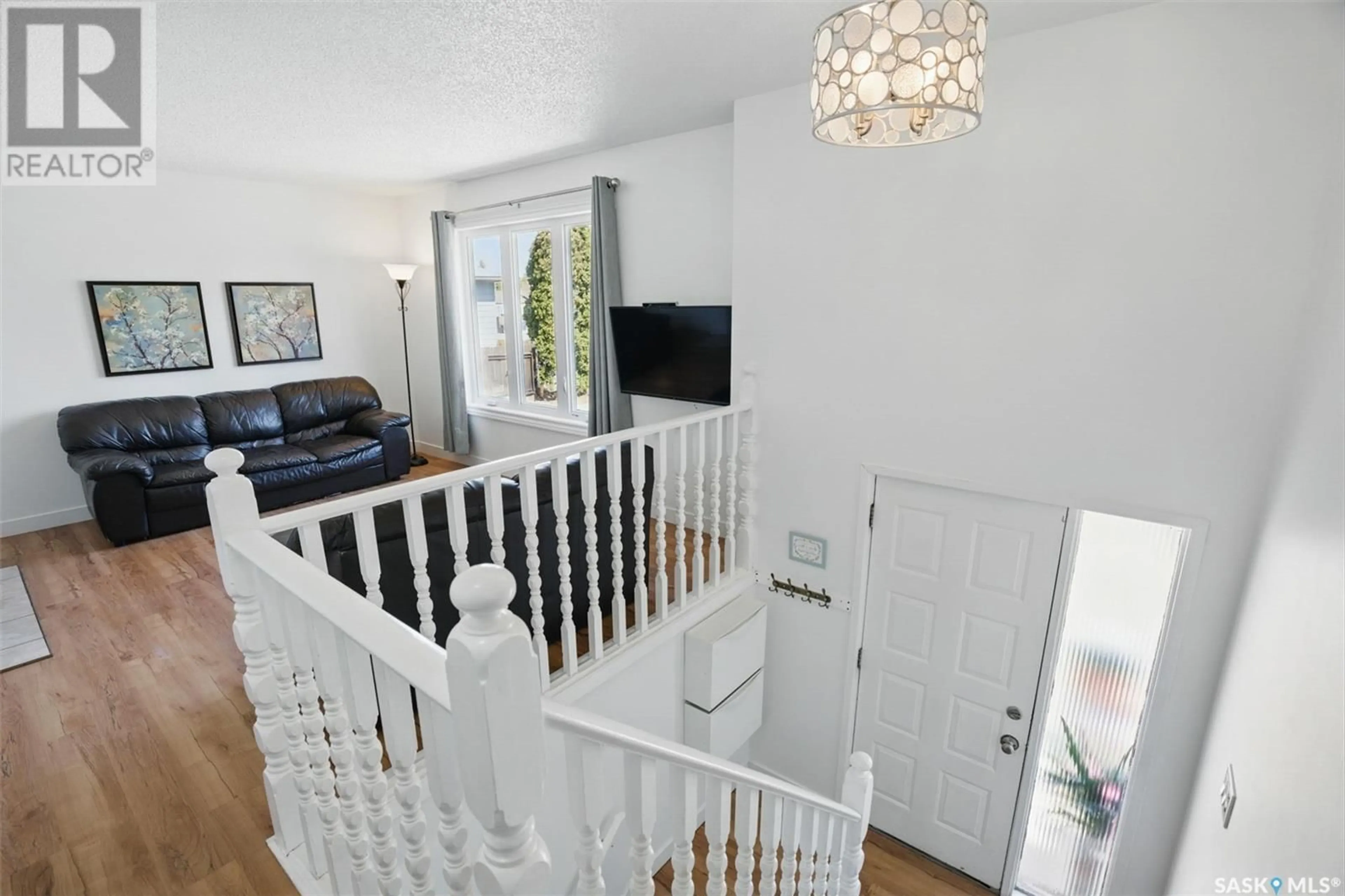 Unknown for 31 DELARONDE TERRACE, Saskatoon Saskatchewan S7J3Y9