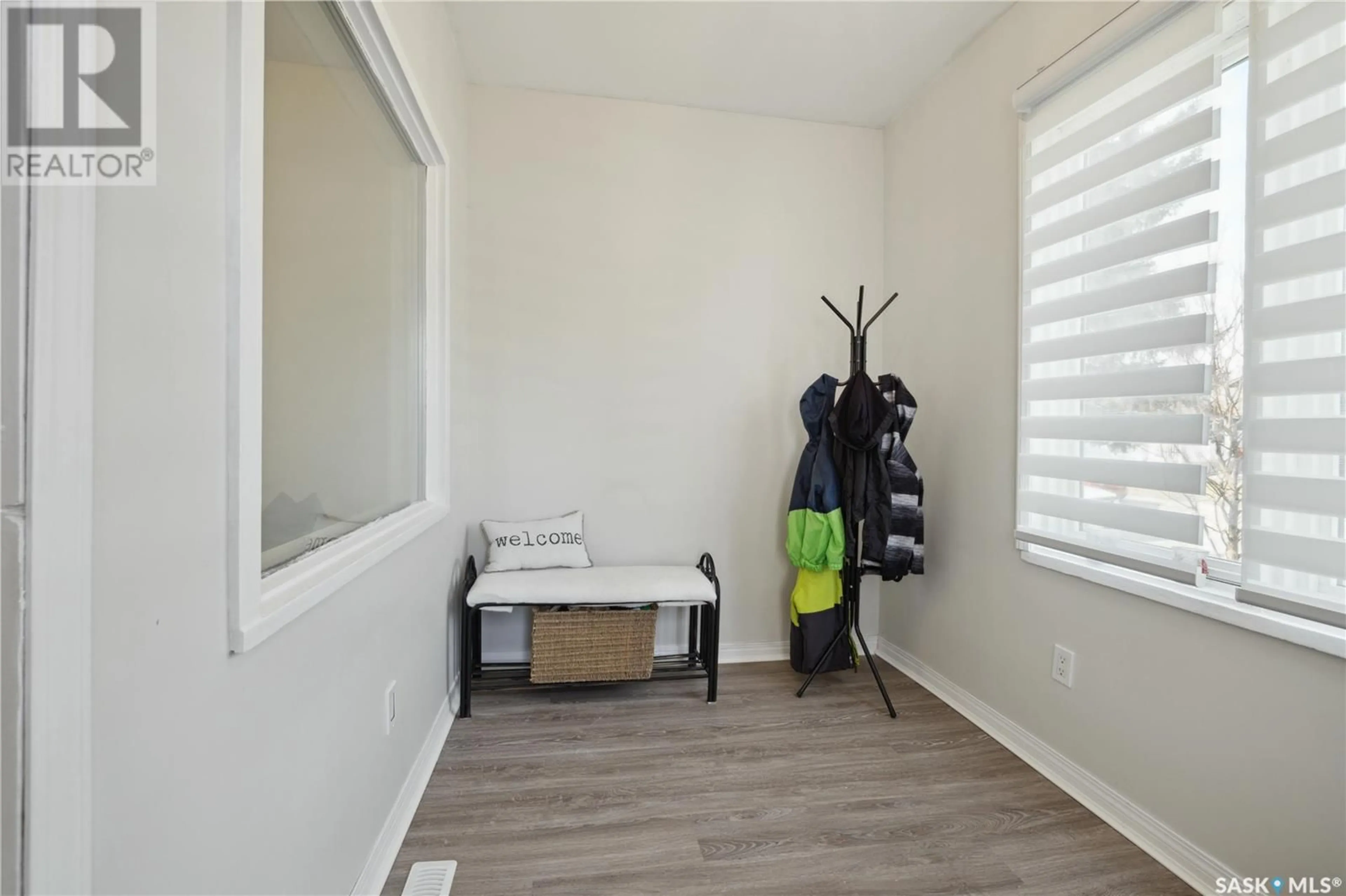 A pic of a room for 2243 QUEEN STREET, Regina Saskatchewan S4T4C6