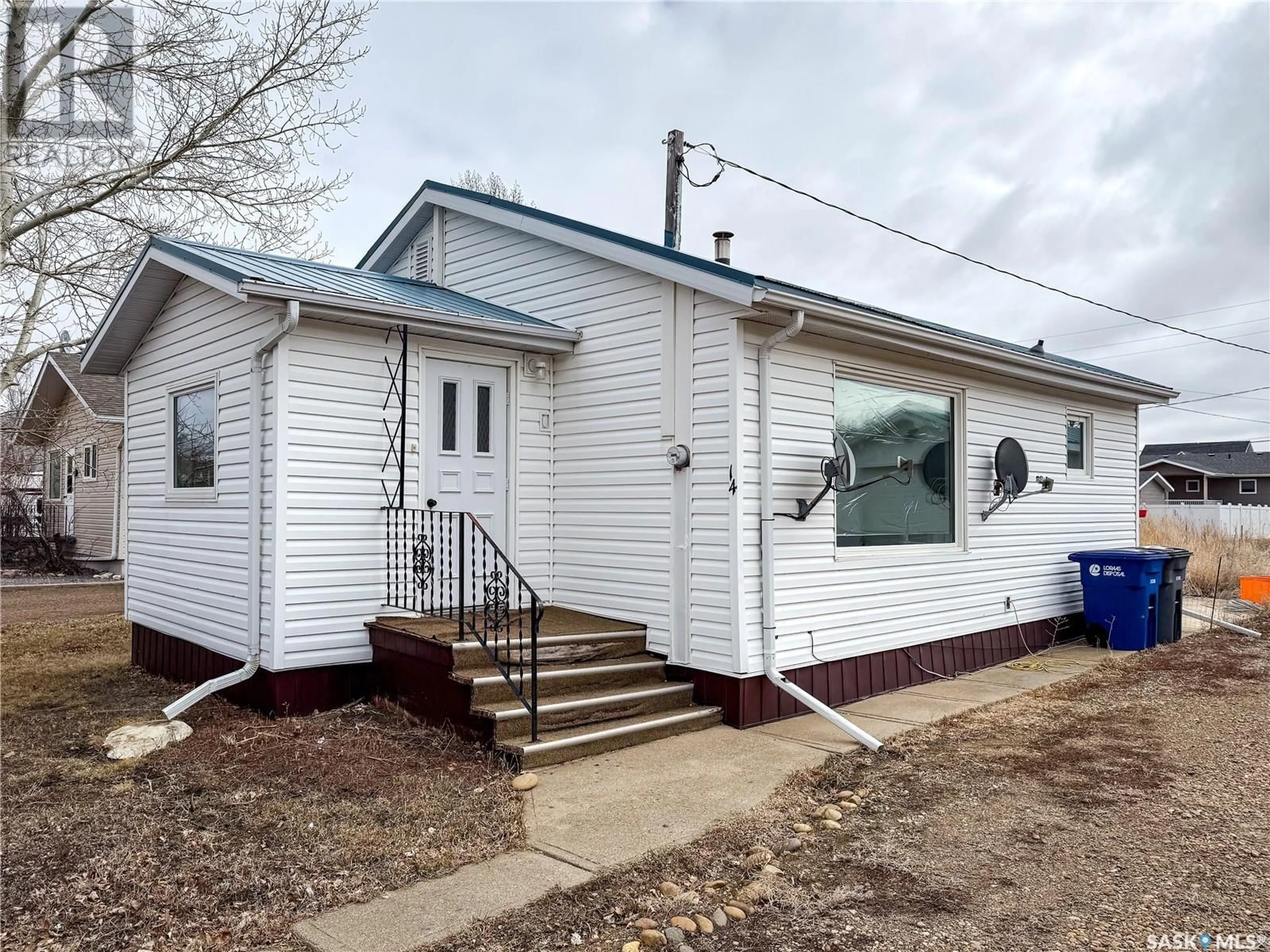 Unknown for 14 H AVENUE, Willow Bunch Saskatchewan S0H4K0