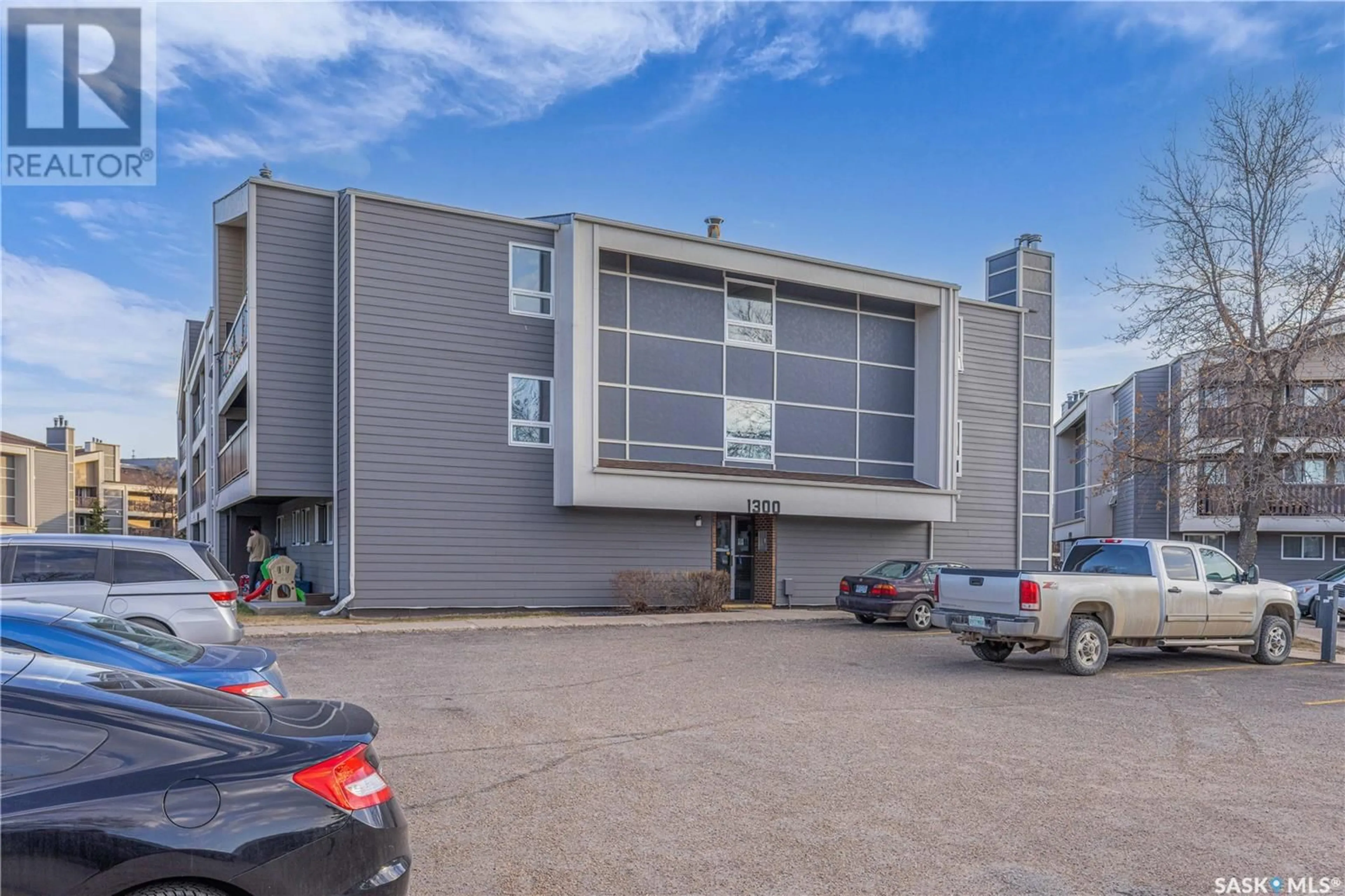 Unknown for E - 1337 425 115TH STREET, Saskatoon Saskatchewan S7N2V4
