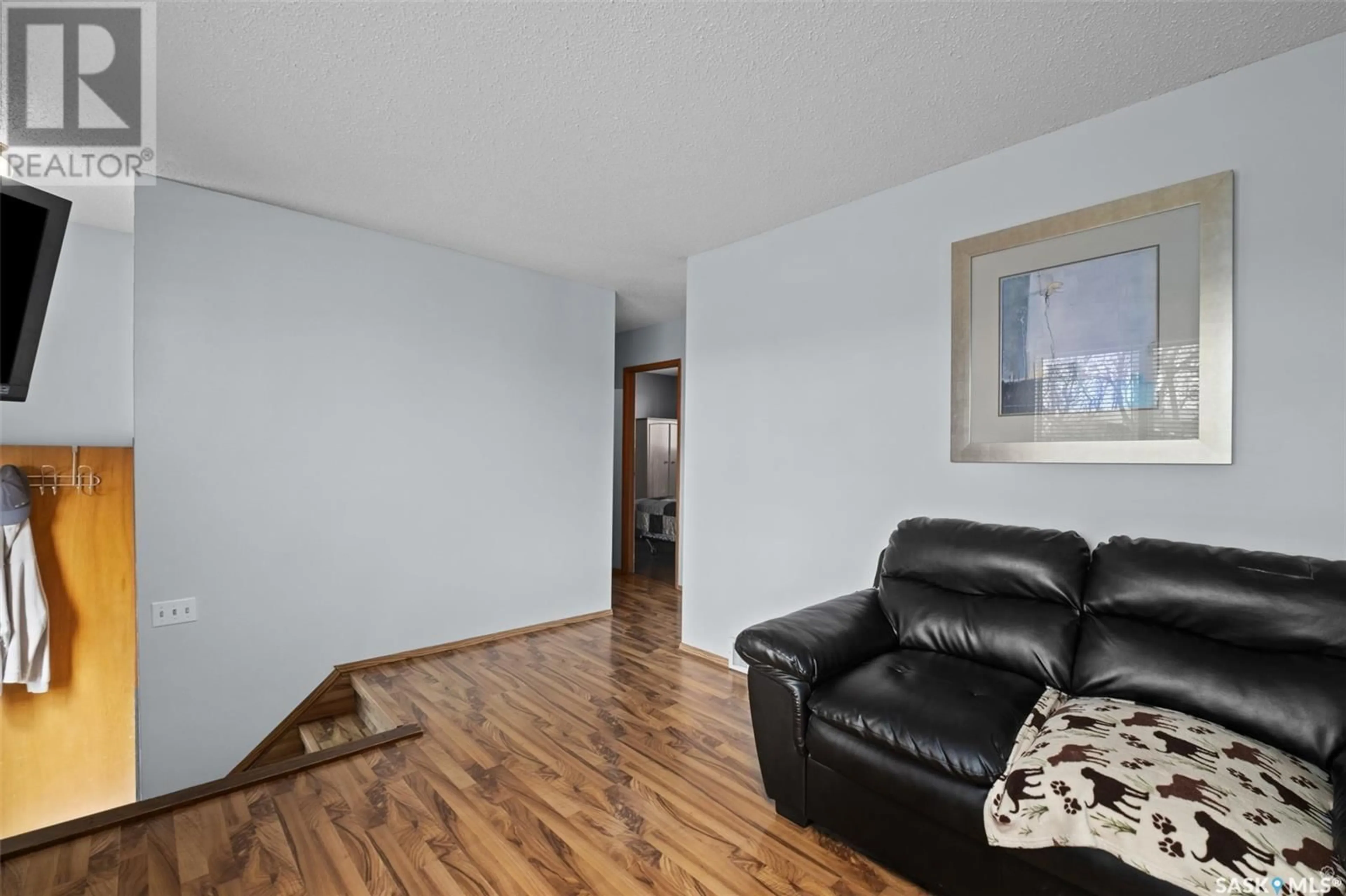A pic of a room for 1574 SIBBALD CRESCENT, Prince Albert Saskatchewan S6V6E7