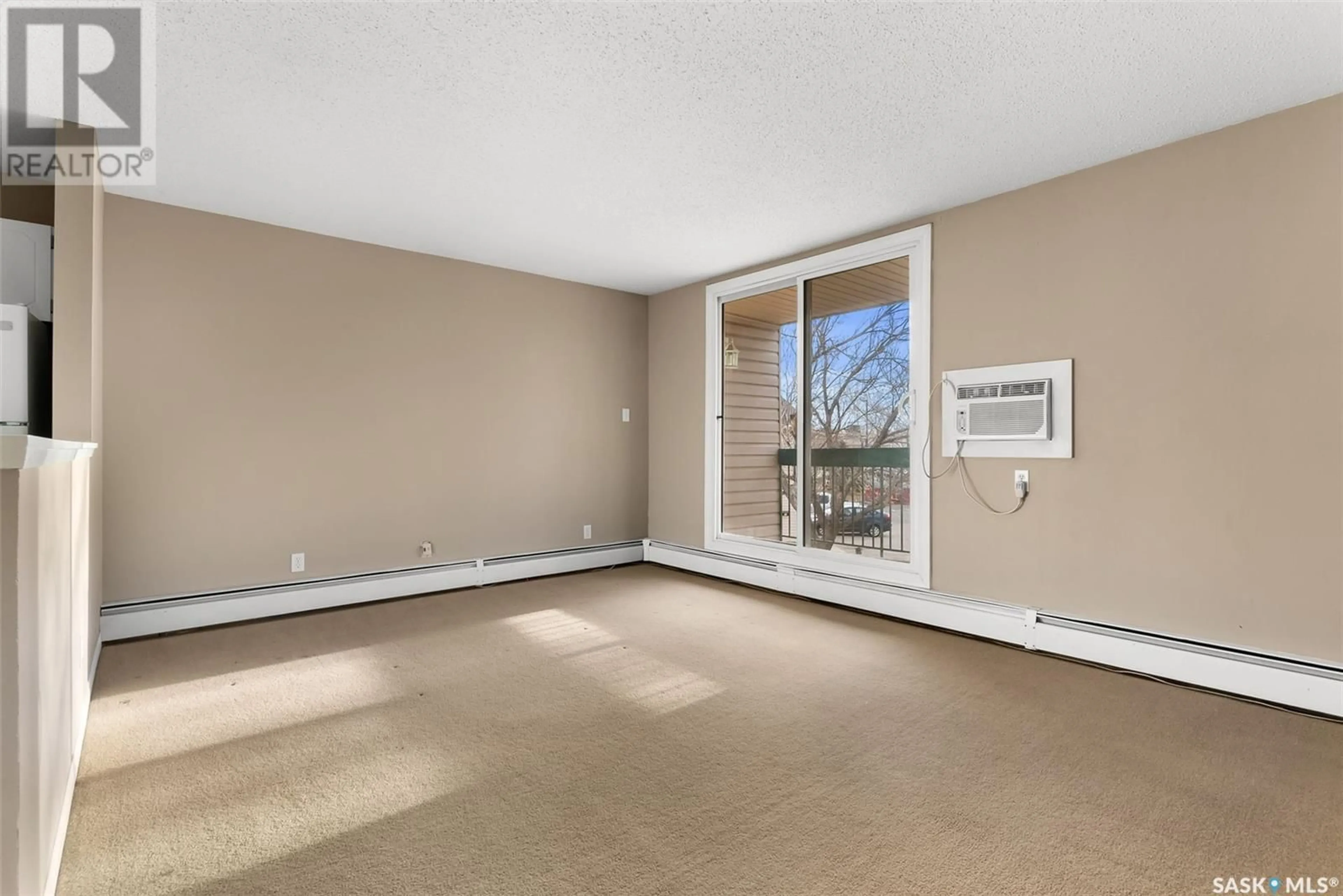 A pic of a room for 34 - 208 NOLLET AVENUE, Regina Saskatchewan S4T7P9