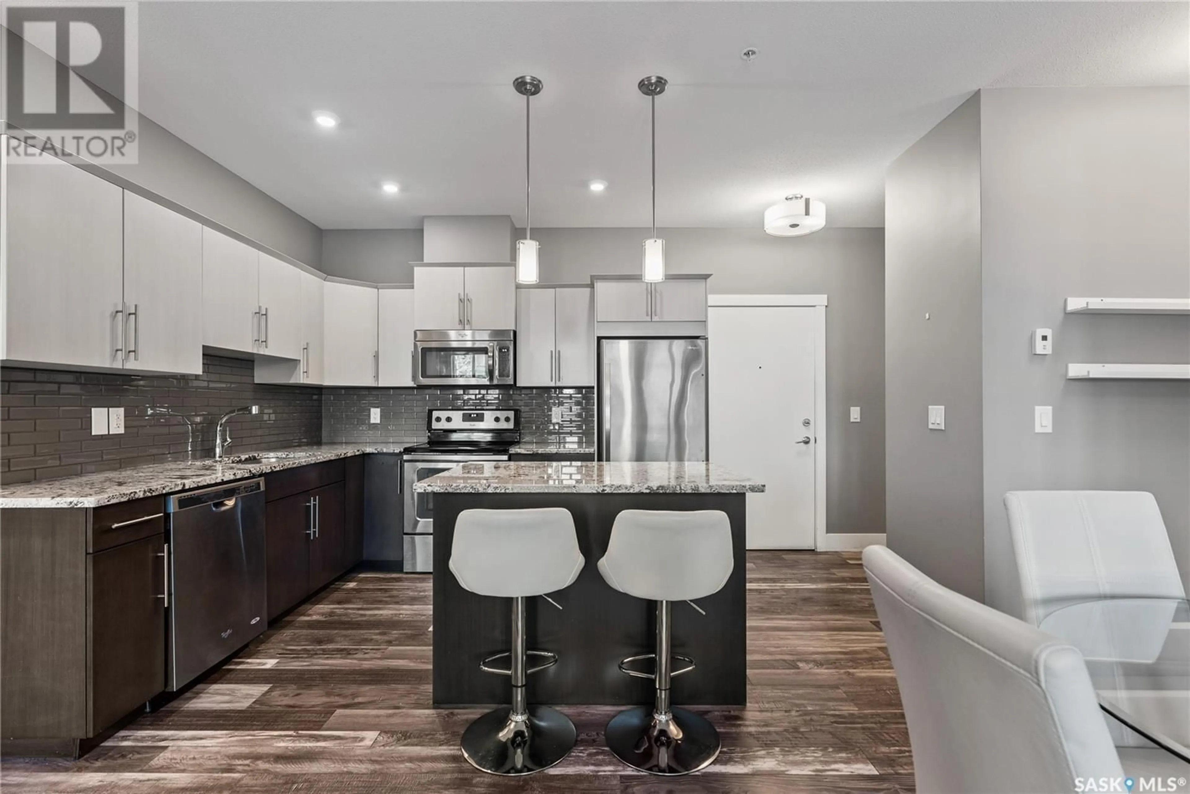 Open concept kitchen, ceramic/tile floor for 102 - 415 MANINGAS BEND, Saskatoon Saskatchewan S7W0T6