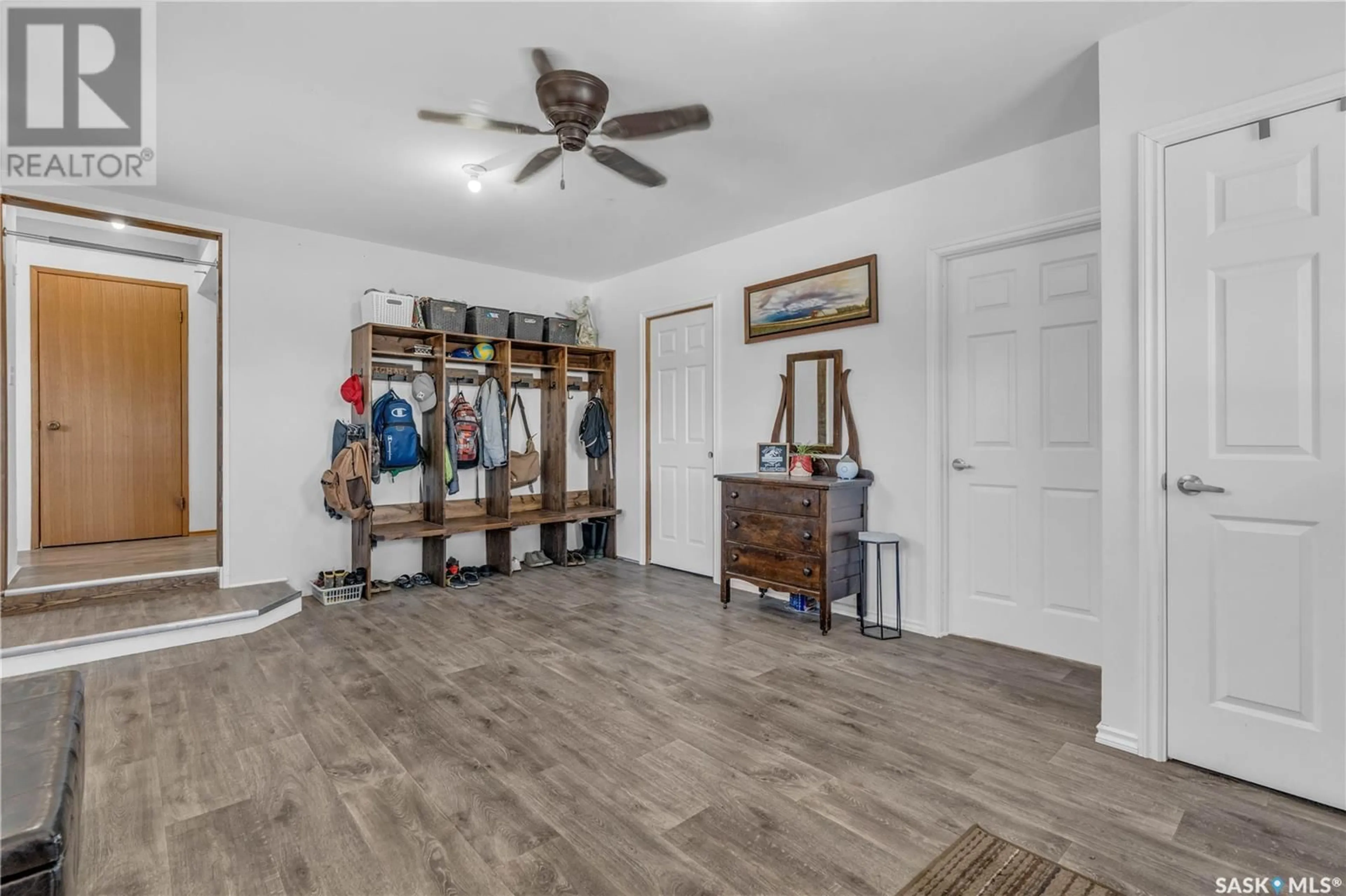 Indoor entryway for FILLMORE ACREAGE, Fillmore Rm No. 96 Saskatchewan S0G1N0