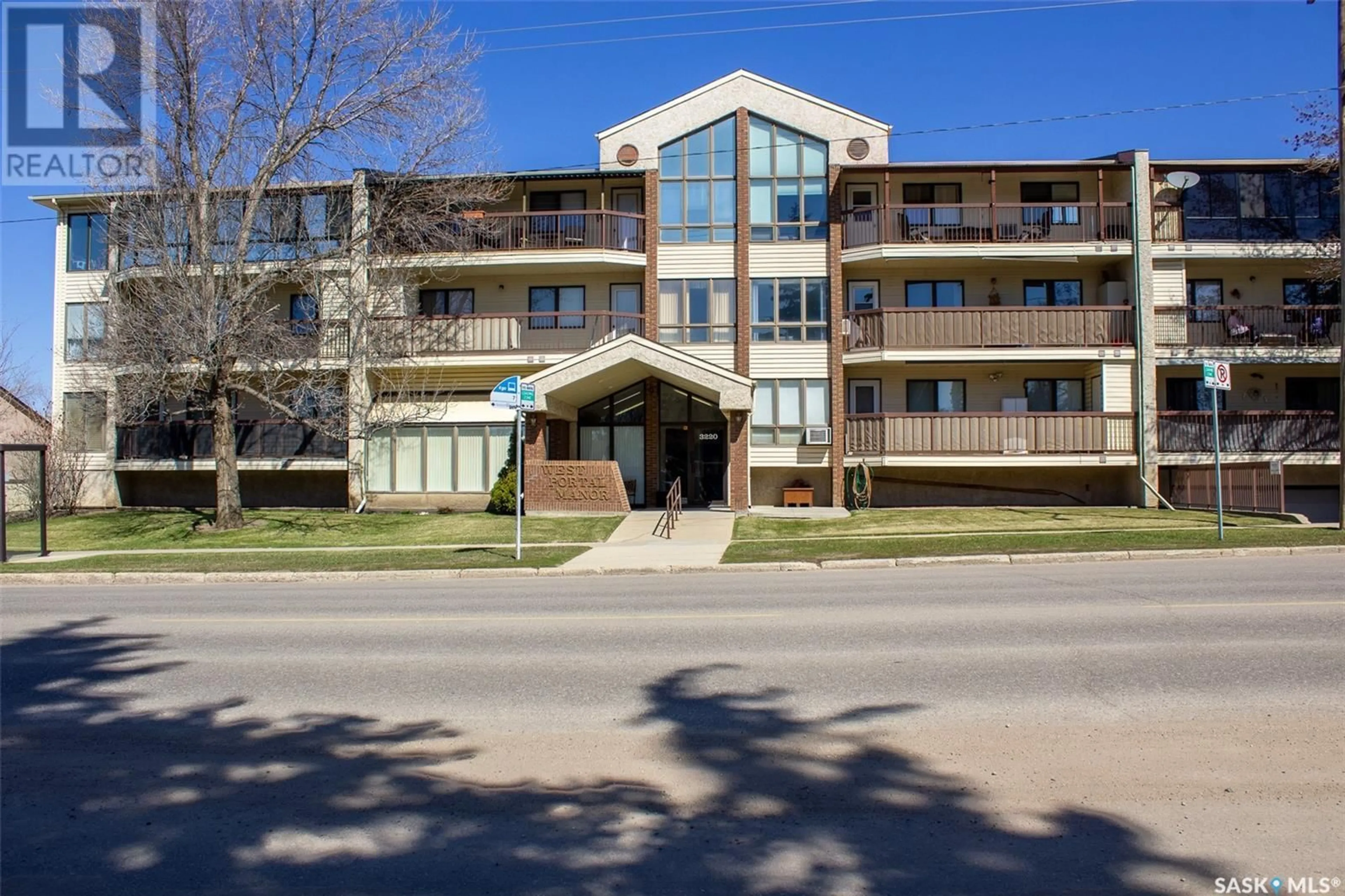 Unknown for 205 - 3220 33RD STREET, Saskatoon Saskatchewan S7L6K3