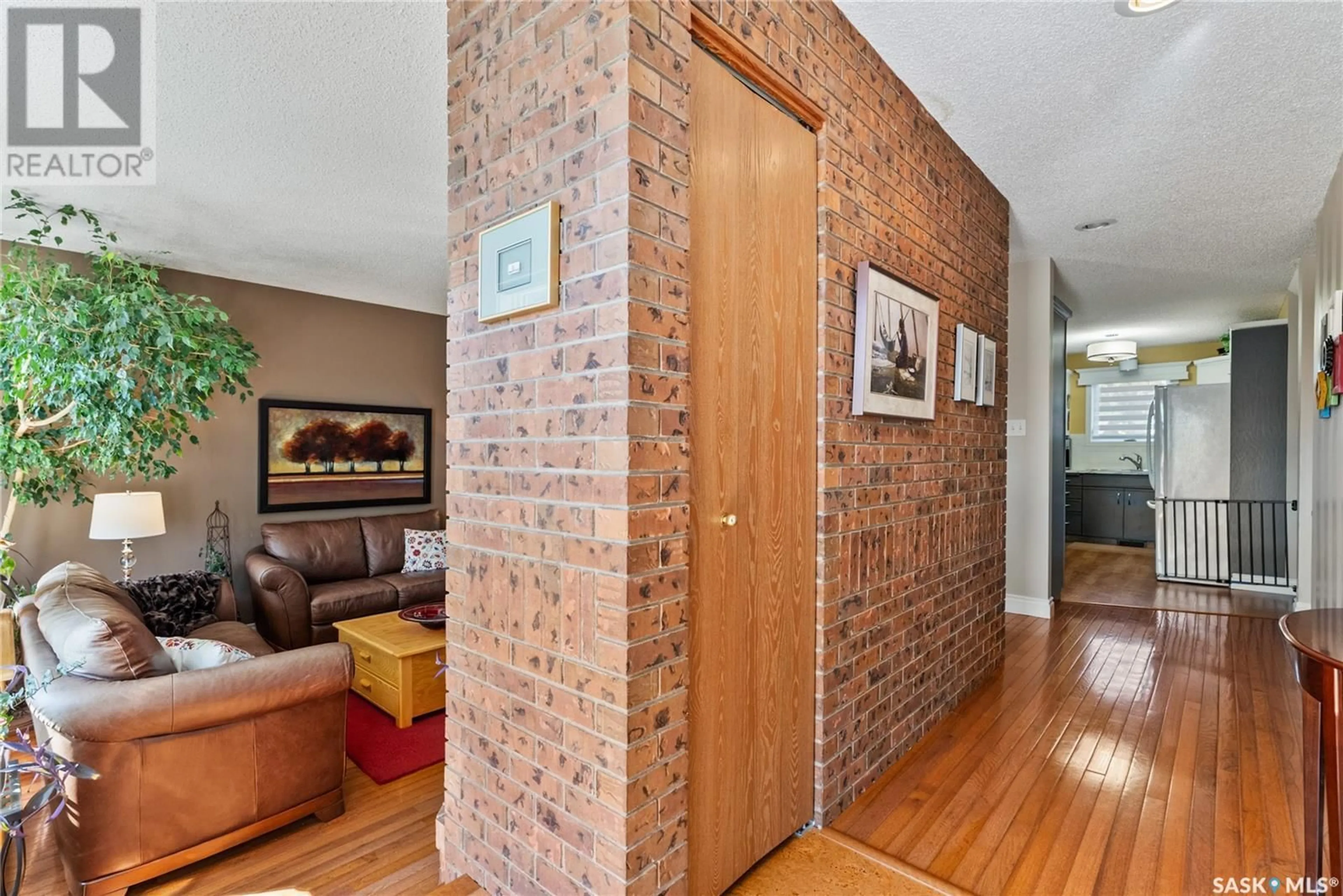 Indoor entryway for 2519 CARDINAL CRESCENT, North Battleford Saskatchewan S9A3X2