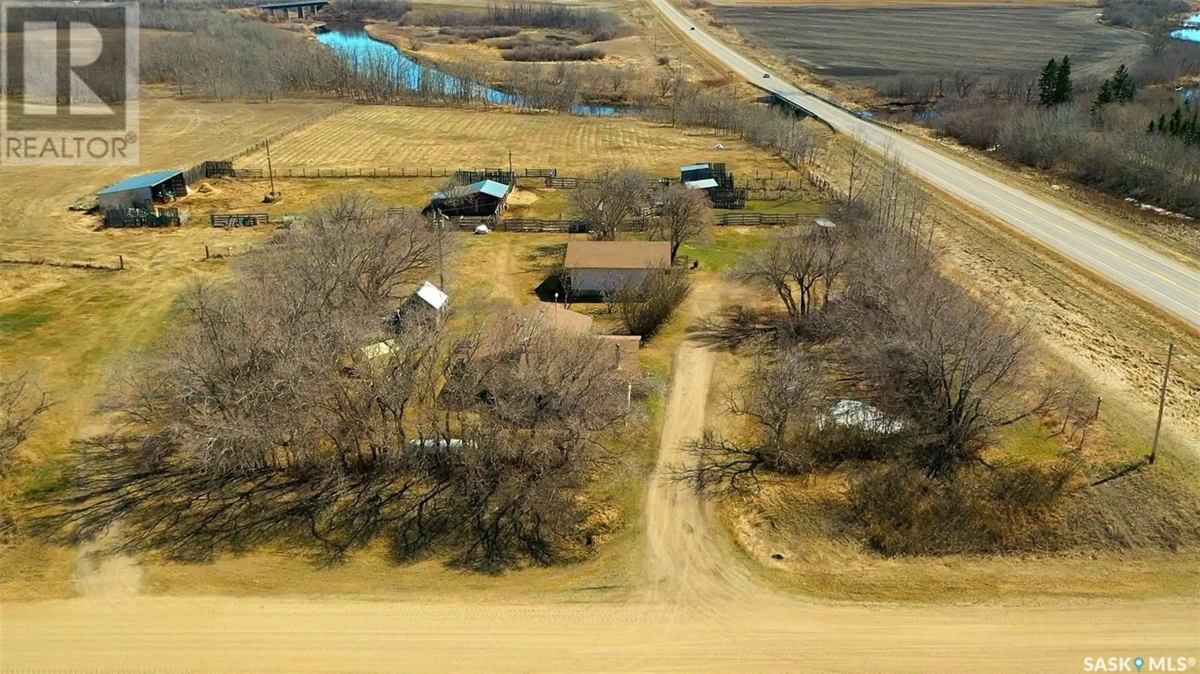A pic from outside/outdoor area/front of a property/back of a property/a pic from drone, unknown for MILLAN ACREAGE, Canora Saskatchewan S0A0L0