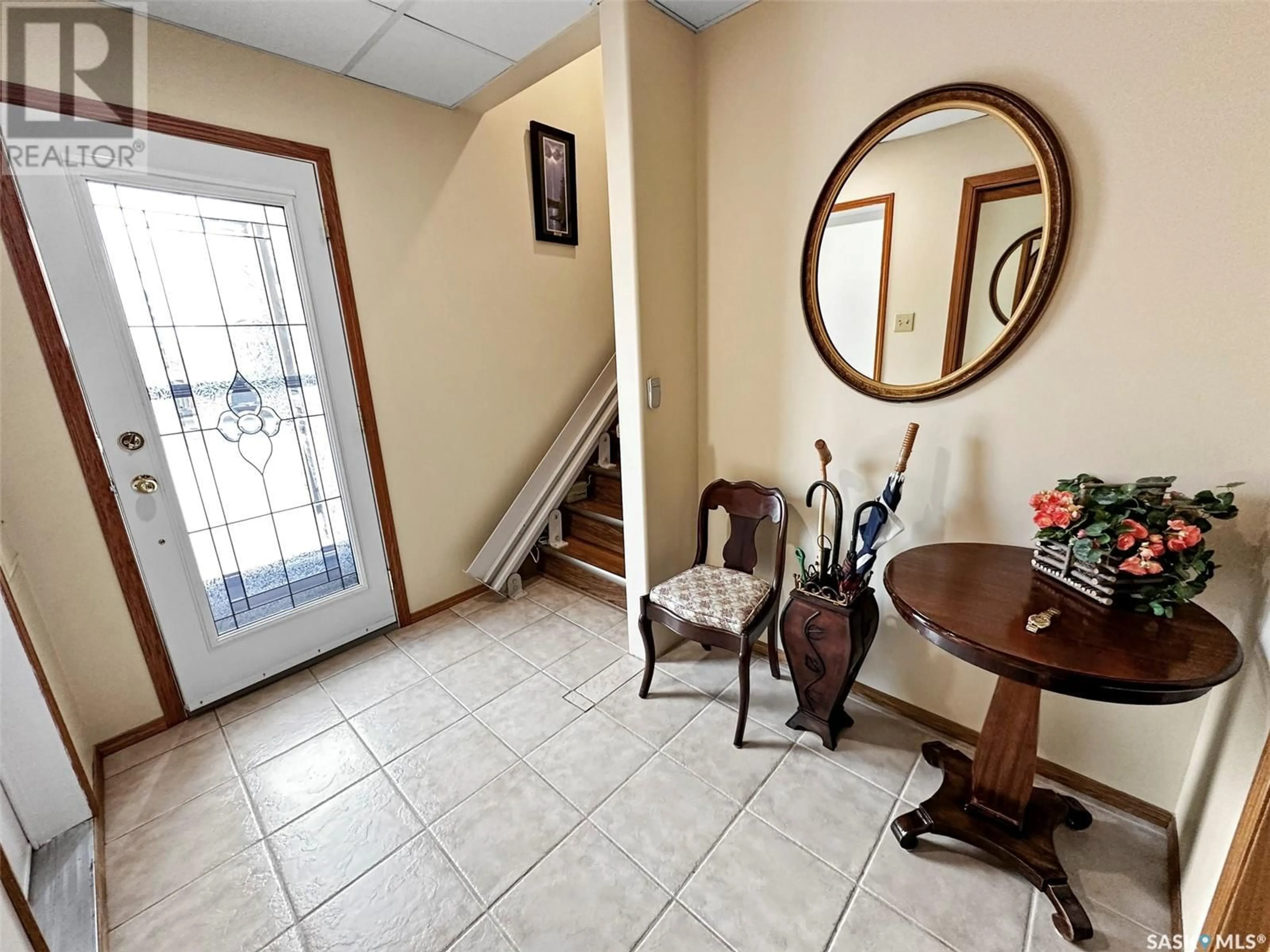 Indoor entryway for 16 275 ALPINE CRESCENT, Swift Current Saskatchewan S9H4Y8