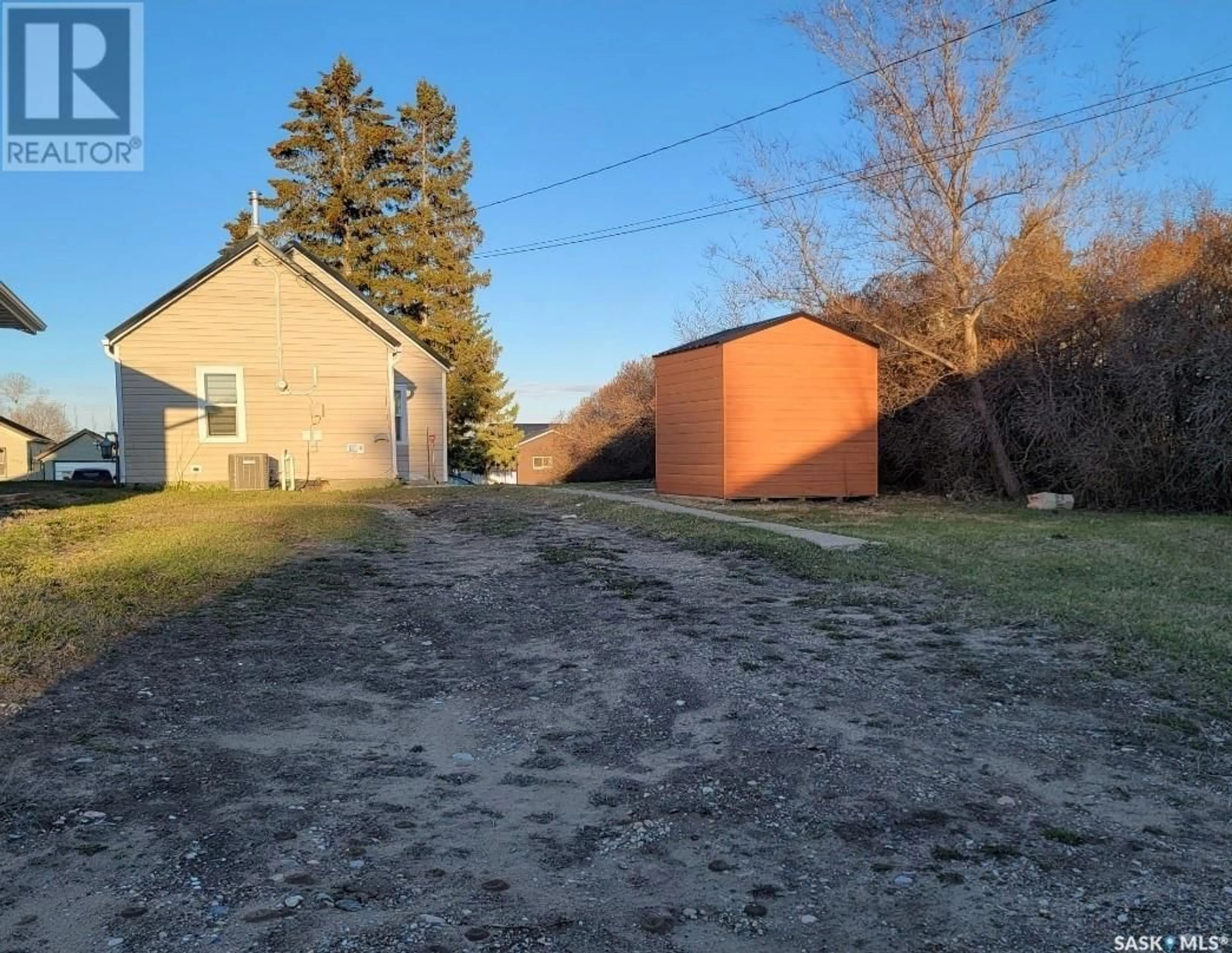 Shed for 4908 LEADER STREET, Macklin Saskatchewan S0L2C0