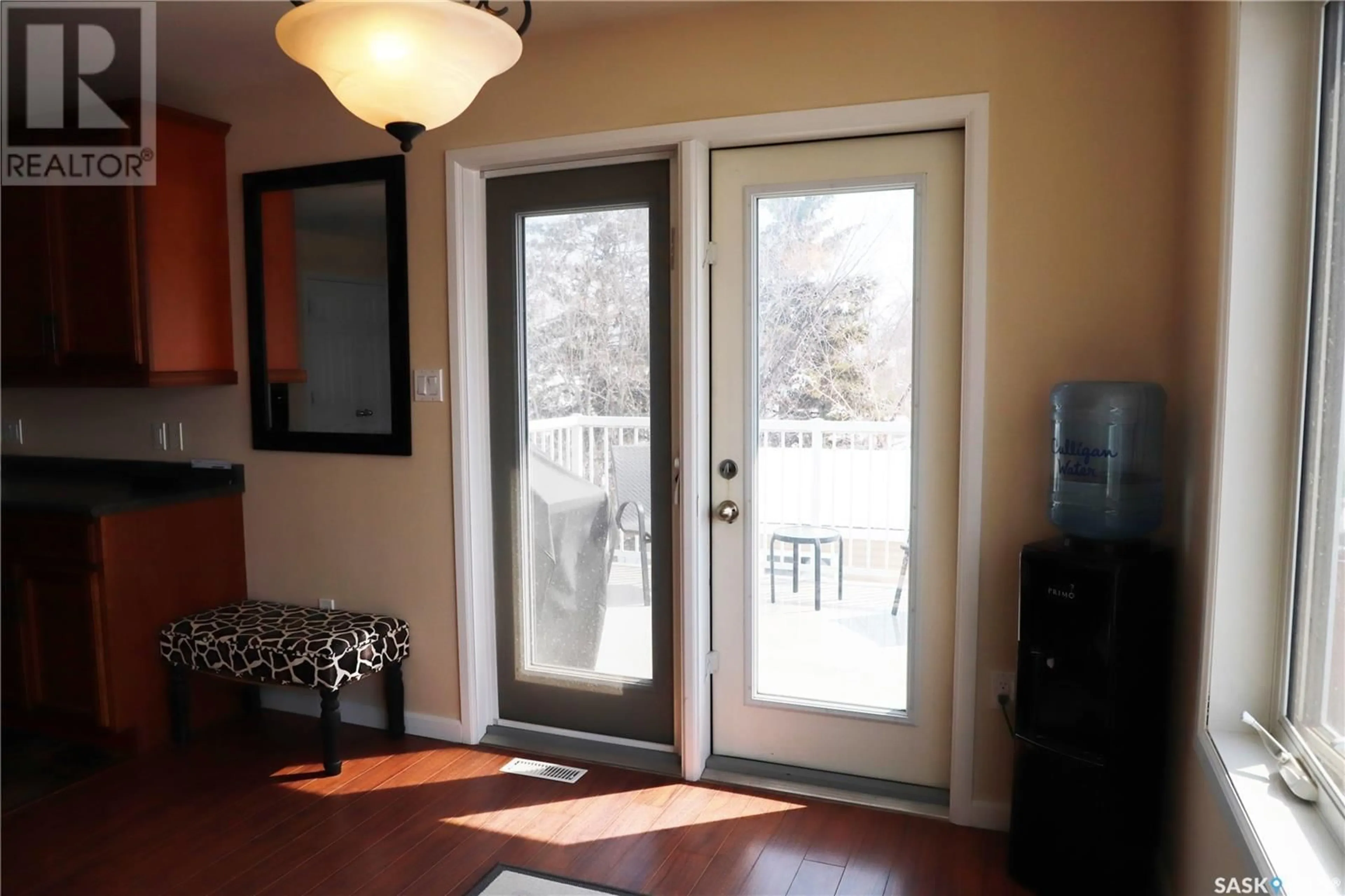 Indoor entryway for 199 FIFTH AVENUE, Yorkton Saskatchewan S3N0Z5