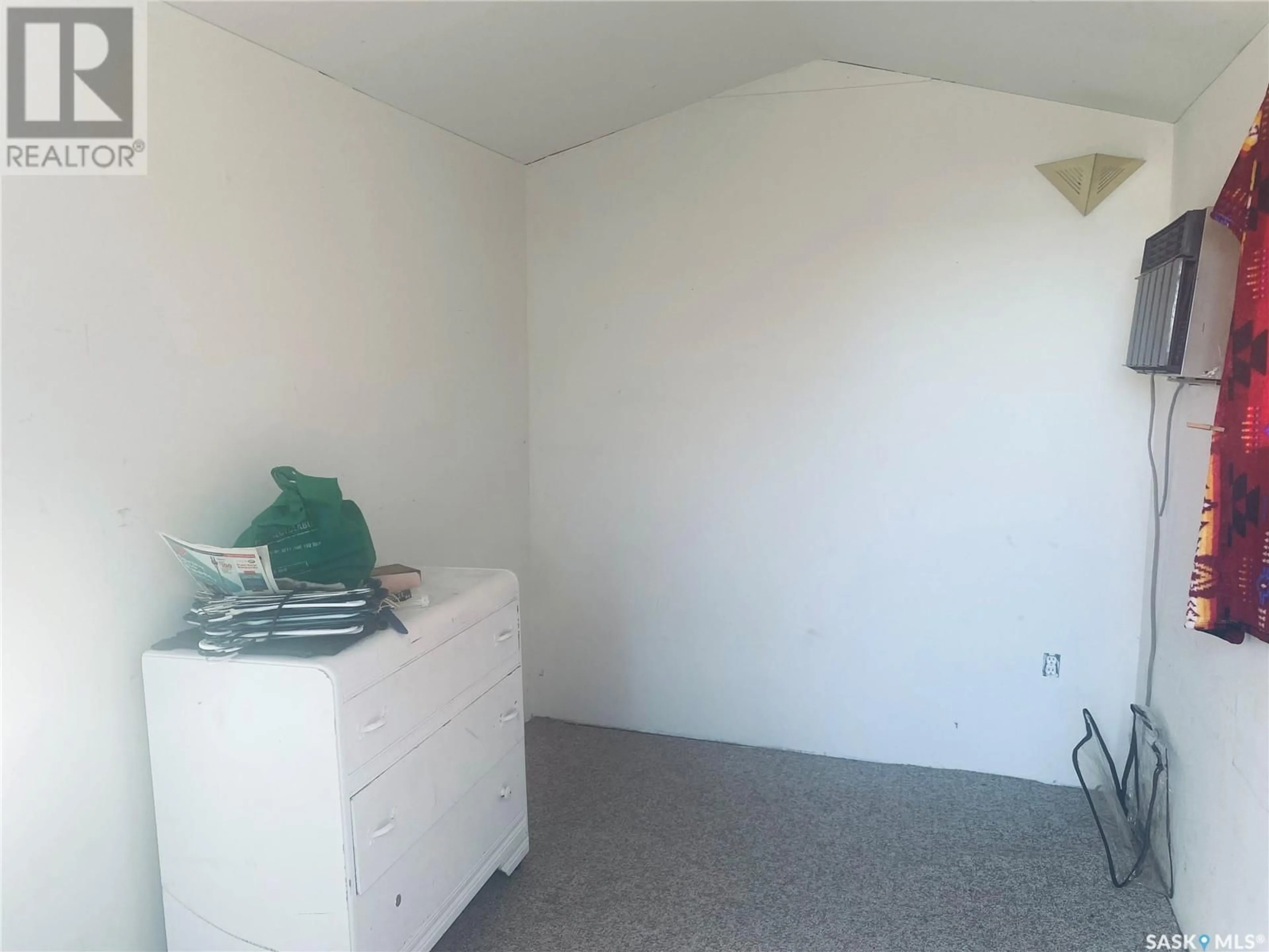 A pic of a room for 502 ASHLAND AVENUE, Saskatchewan Beach Saskatchewan S0G4L0