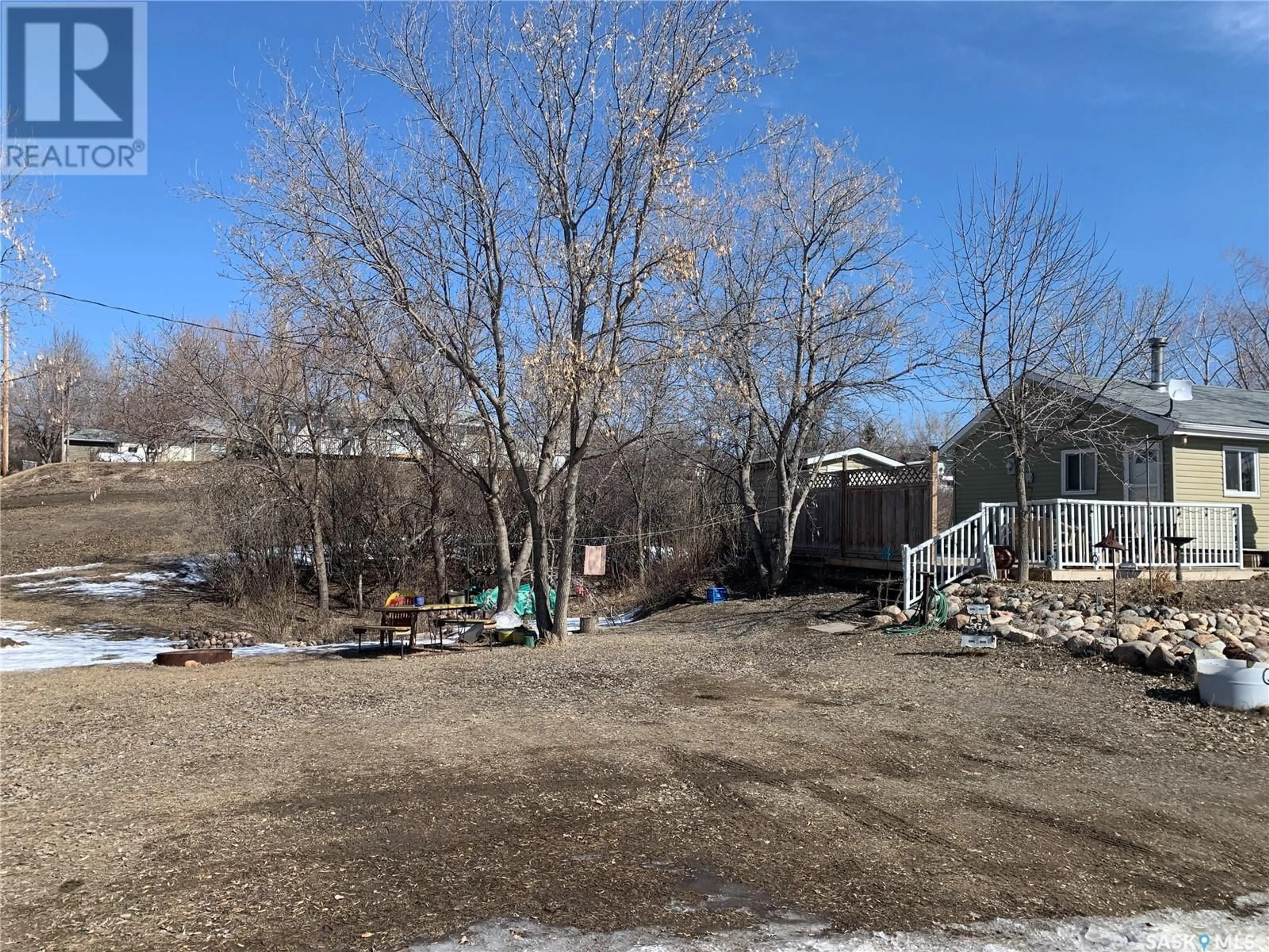 A pic from outside/outdoor area/front of a property/back of a property/a pic from drone, unknown for 502 ASHLAND AVENUE, Saskatchewan Beach Saskatchewan S0G4L0