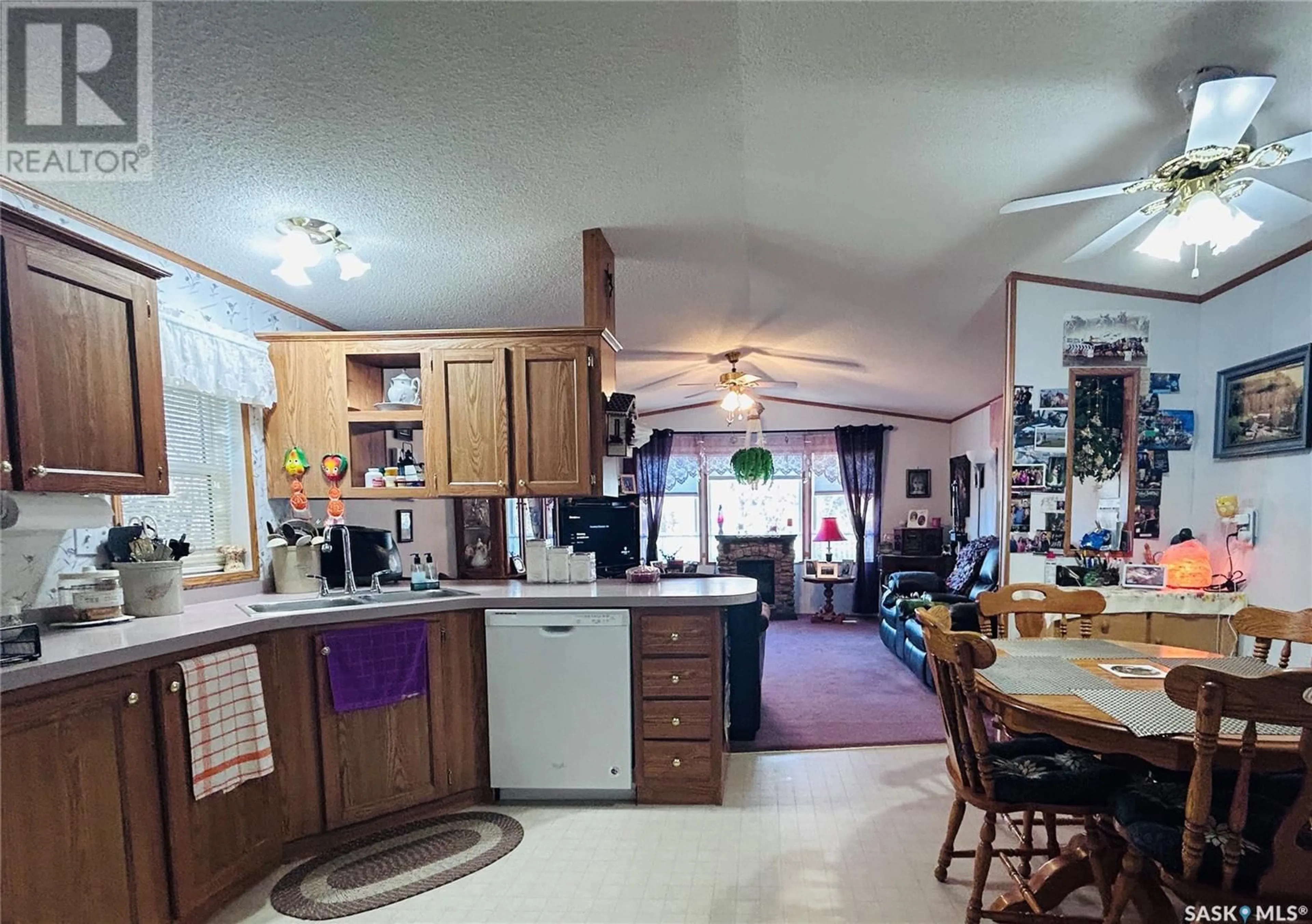 Open concept kitchen, unknown for 110 1ST AVENUE, Shell Lake Saskatchewan S0J2G0