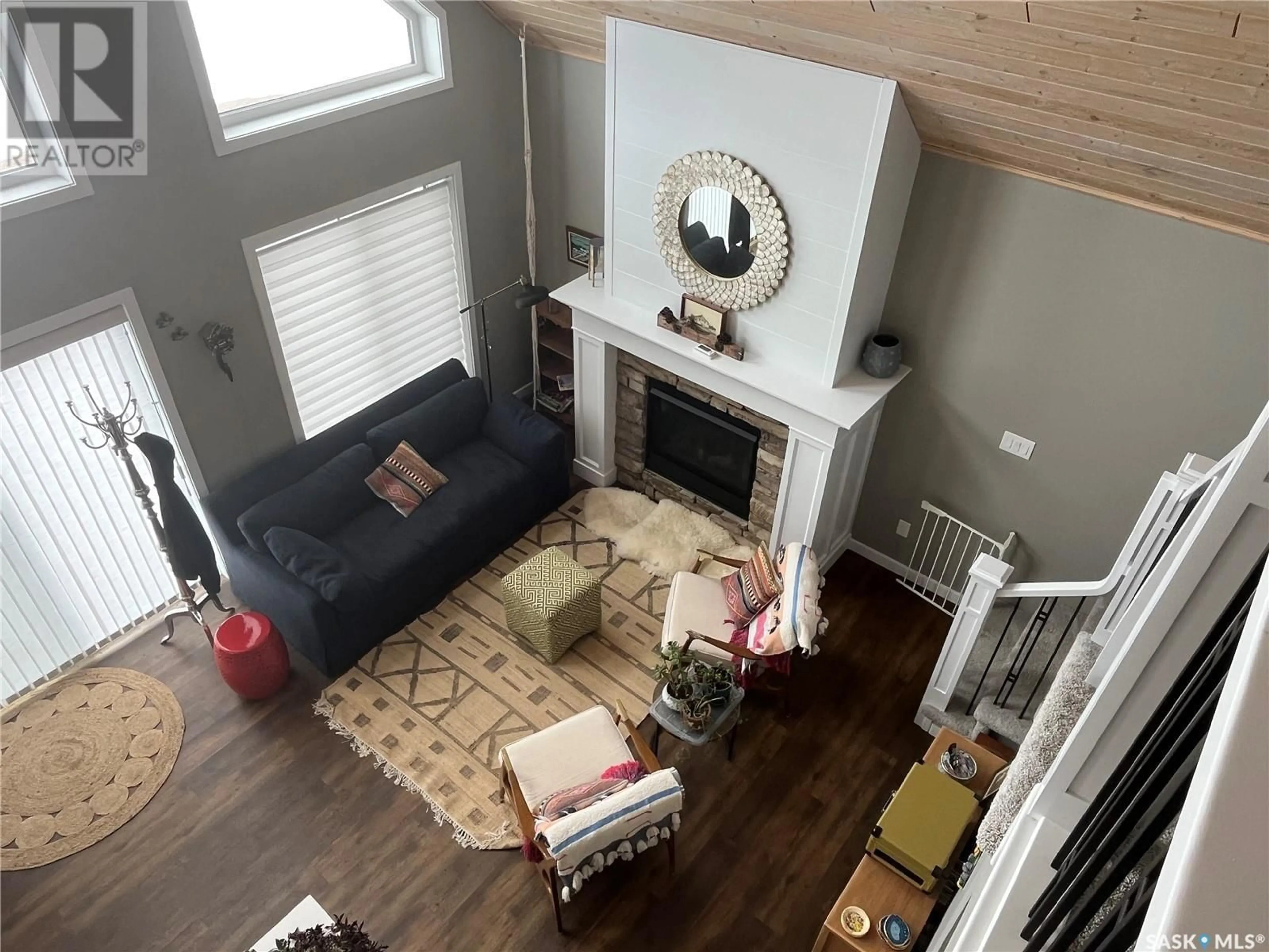 Living room with furniture, unknown for 203 LAKESHORE DRIVE, Leslie Beach Saskatchewan S0A1A0