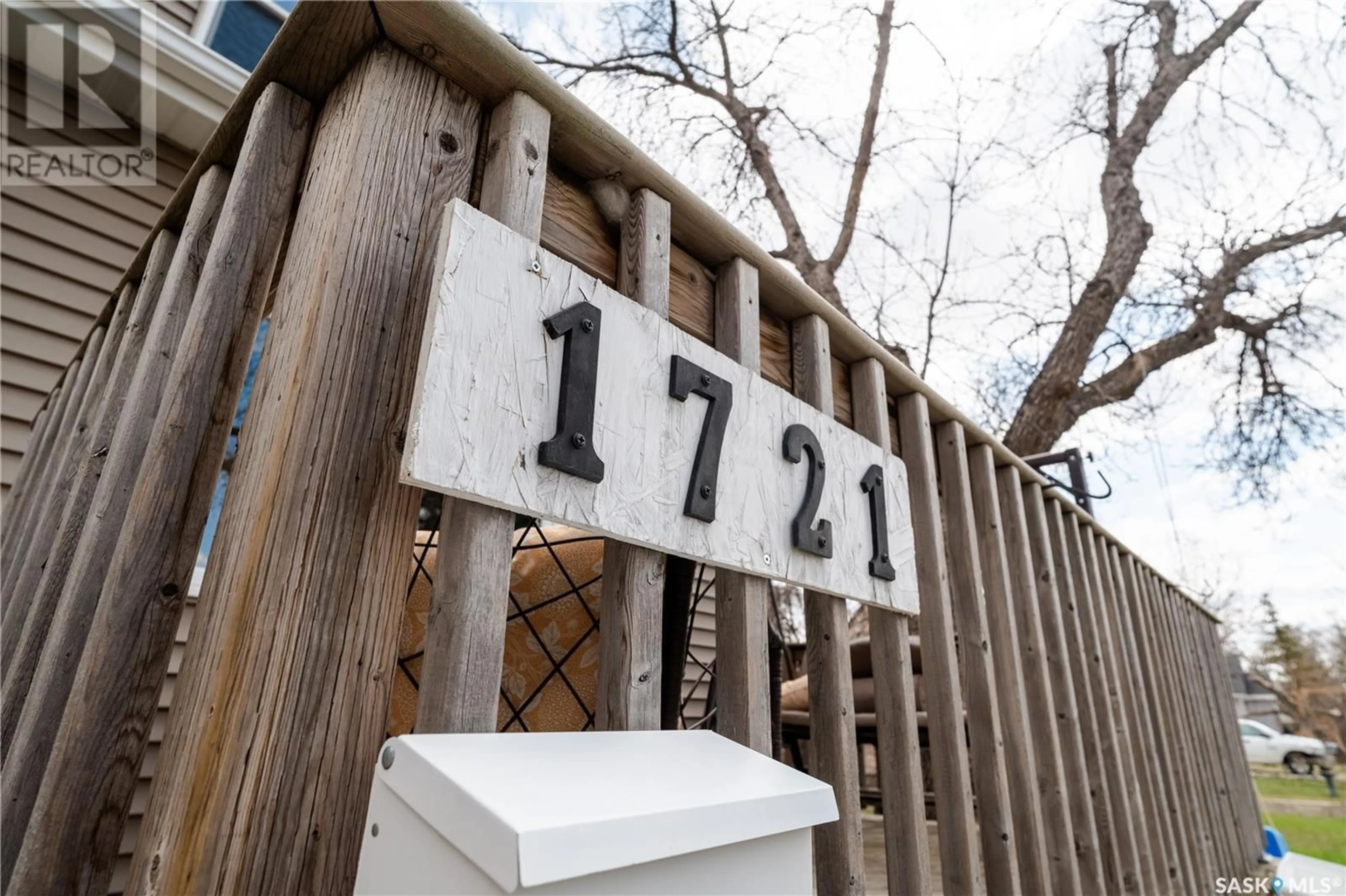 Unknown for 1721 CONNAUGHT STREET, Regina Saskatchewan S4T4T3