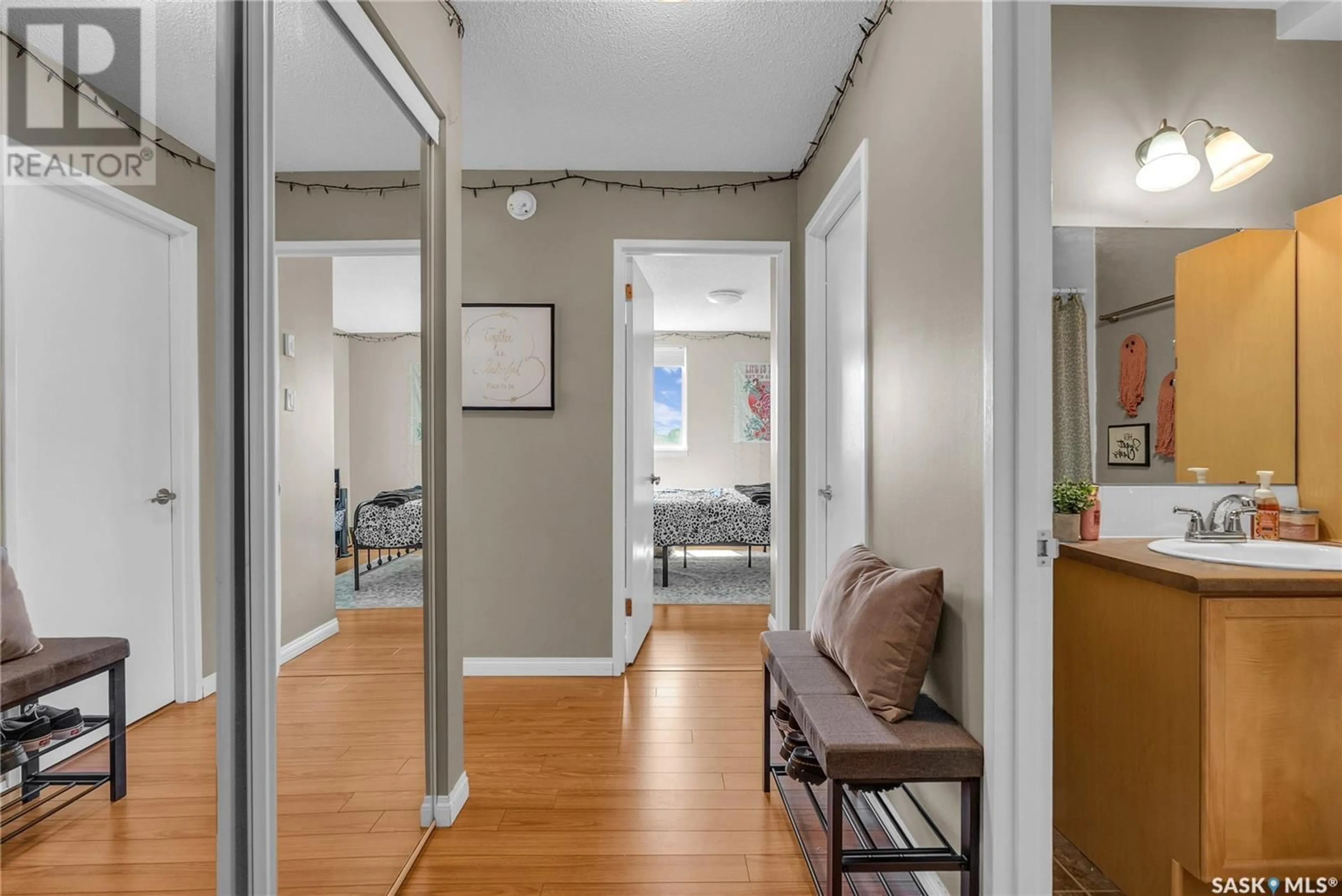 Indoor entryway for N - 312 1223 7TH AVENUE, Saskatoon Saskatchewan S7K2W1