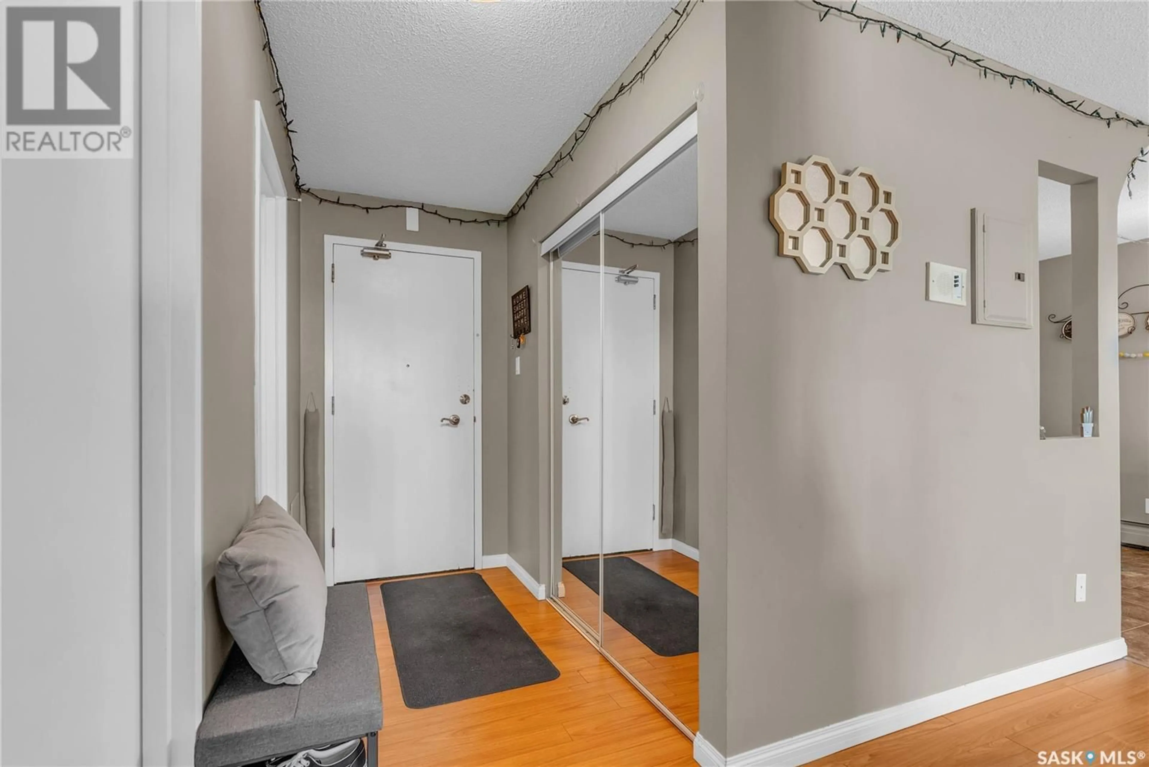 Indoor entryway for N - 312 1223 7TH AVENUE, Saskatoon Saskatchewan S7K2W1