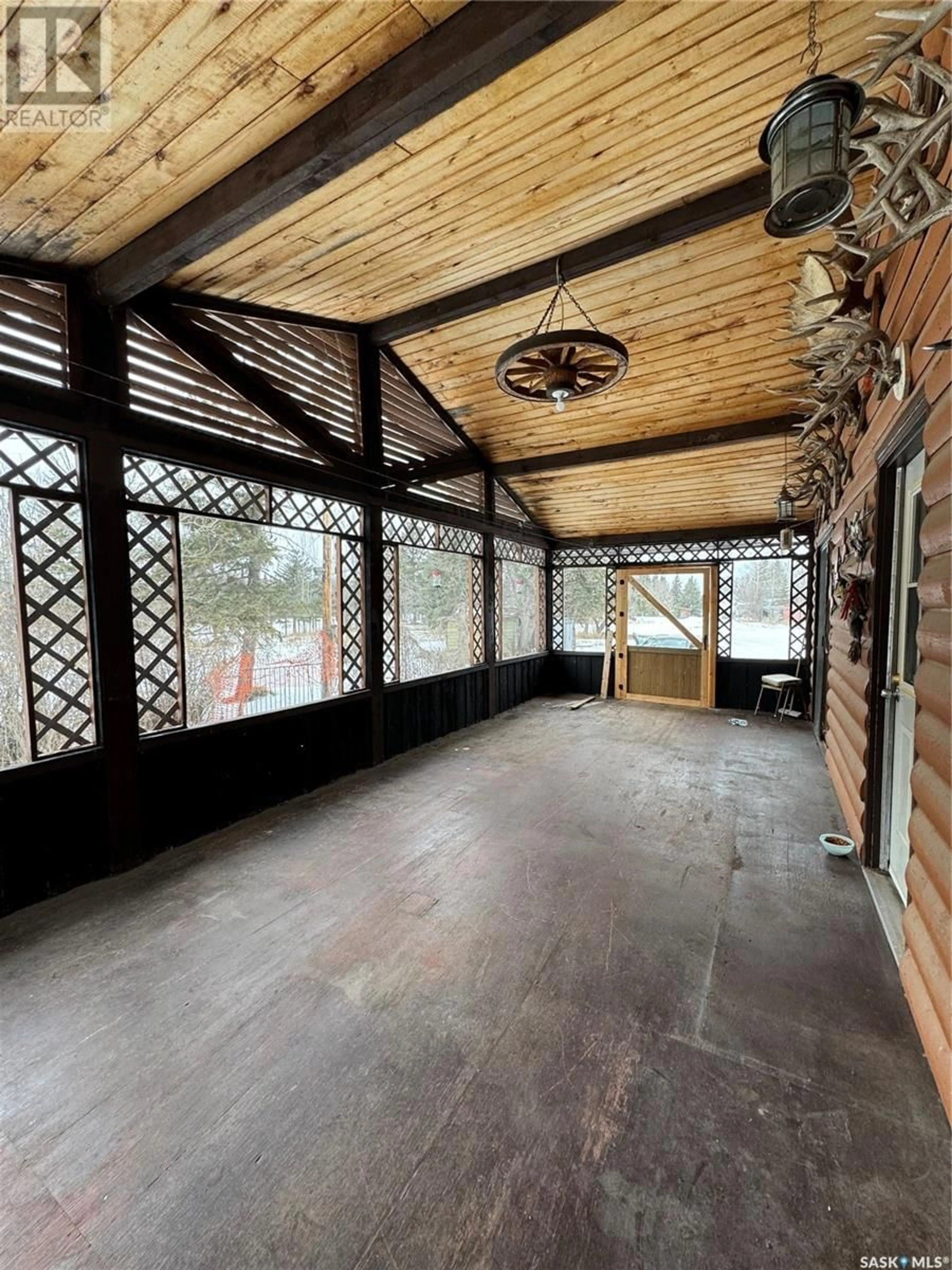 Indoor foyer for ACRES NORTH, Hudson Bay Rm No. 394 Saskatchewan S0E0Y0
