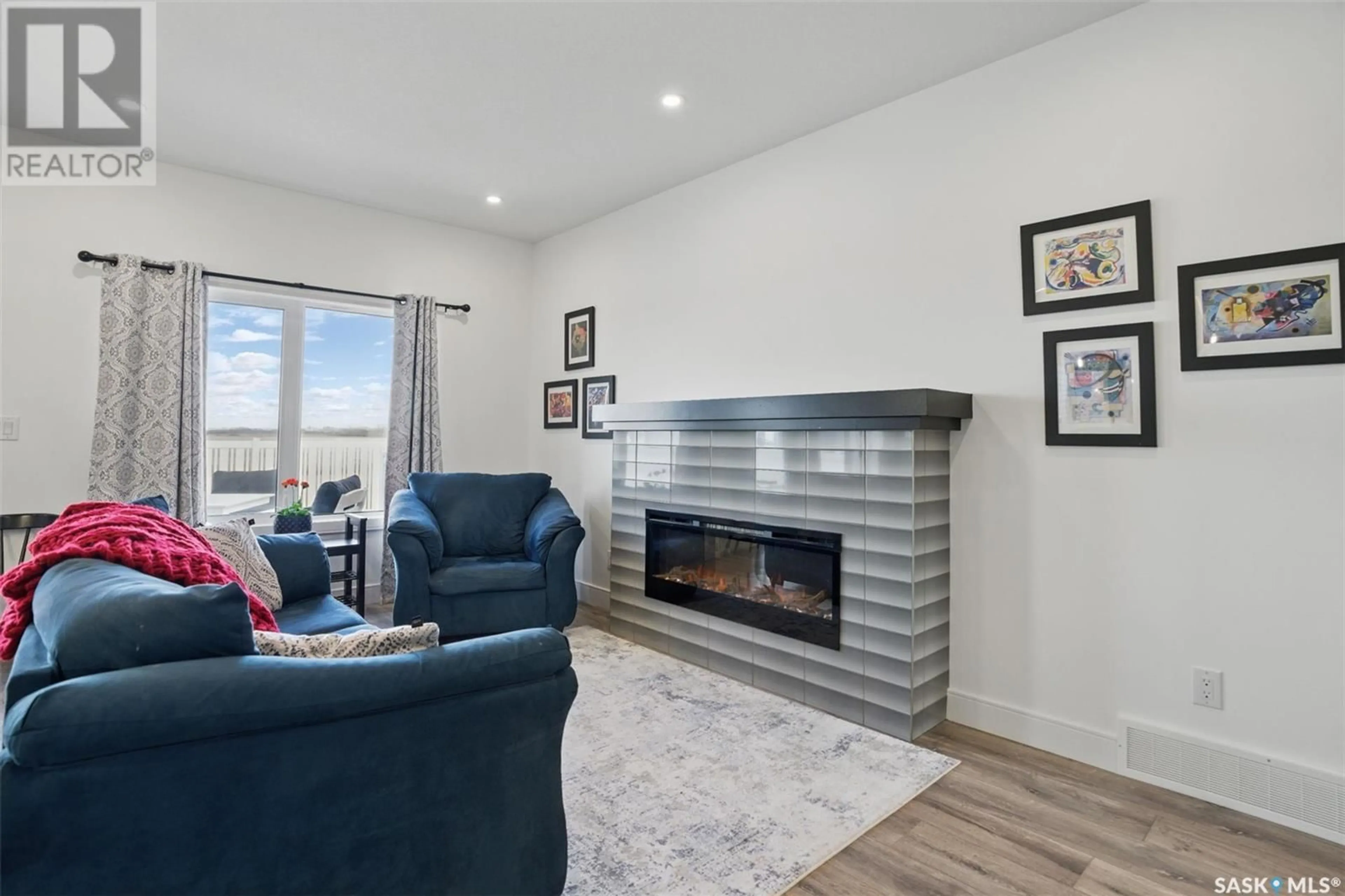Living room with furniture, unknown for 16 WALKER WAY, Clavet Saskatchewan S0K0Y0