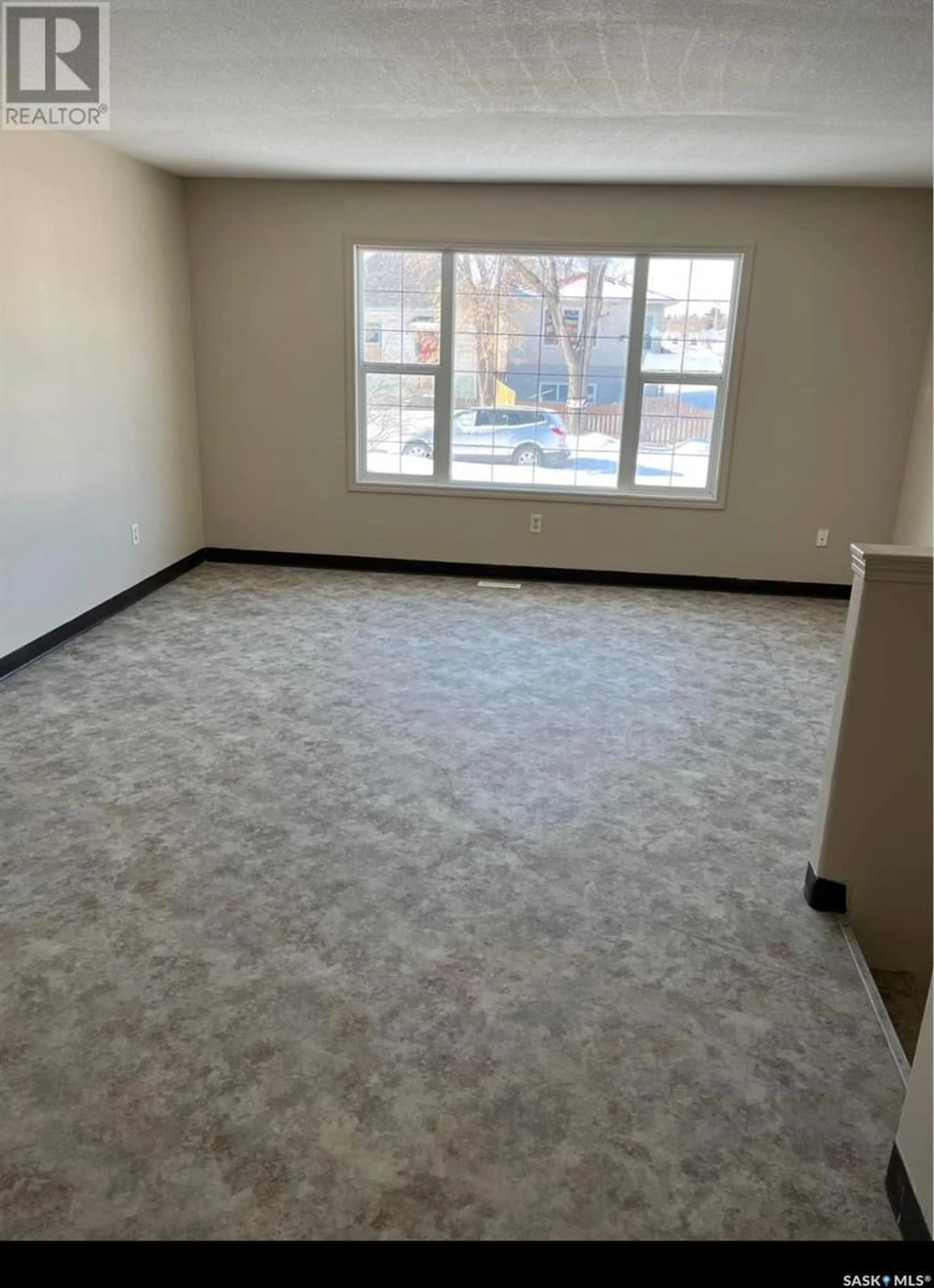 A pic of a room for 901 RAE STREET, Regina Saskatchewan S4T2B5