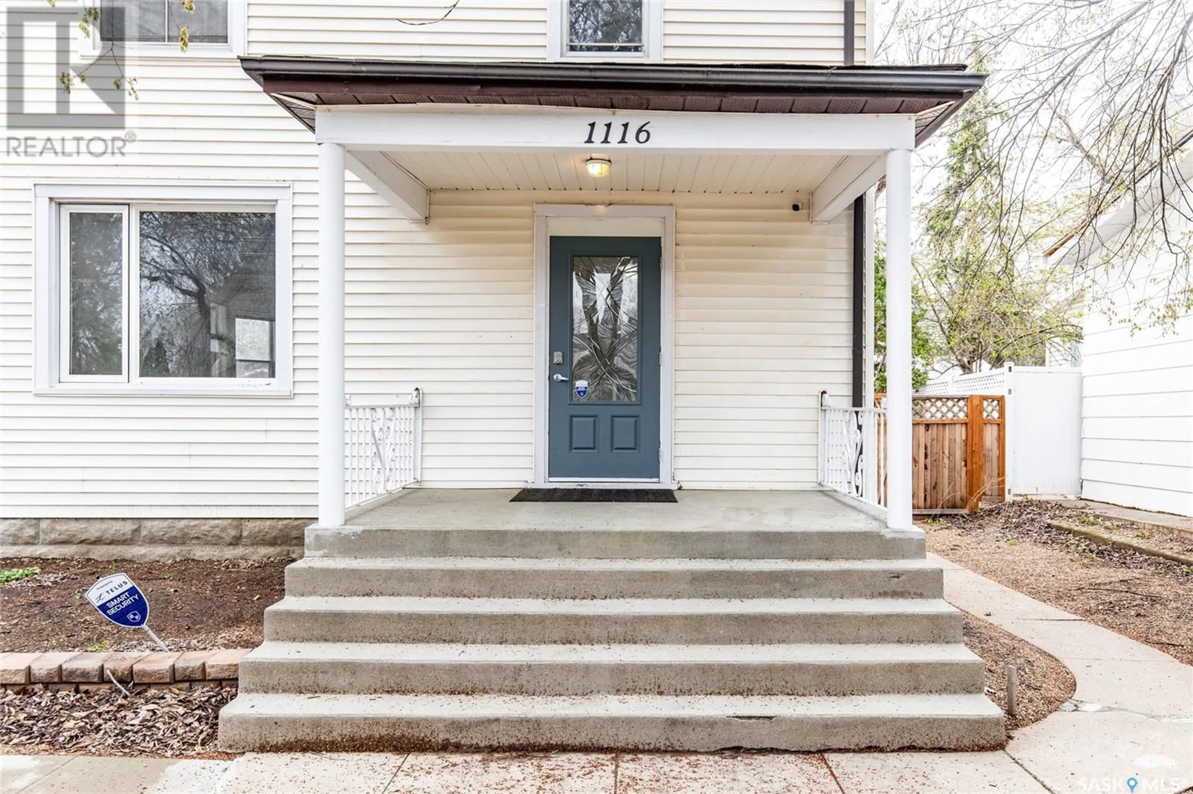 Unknown for 1116 1ST AVENUE, Moose Jaw Saskatchewan S6H3W7