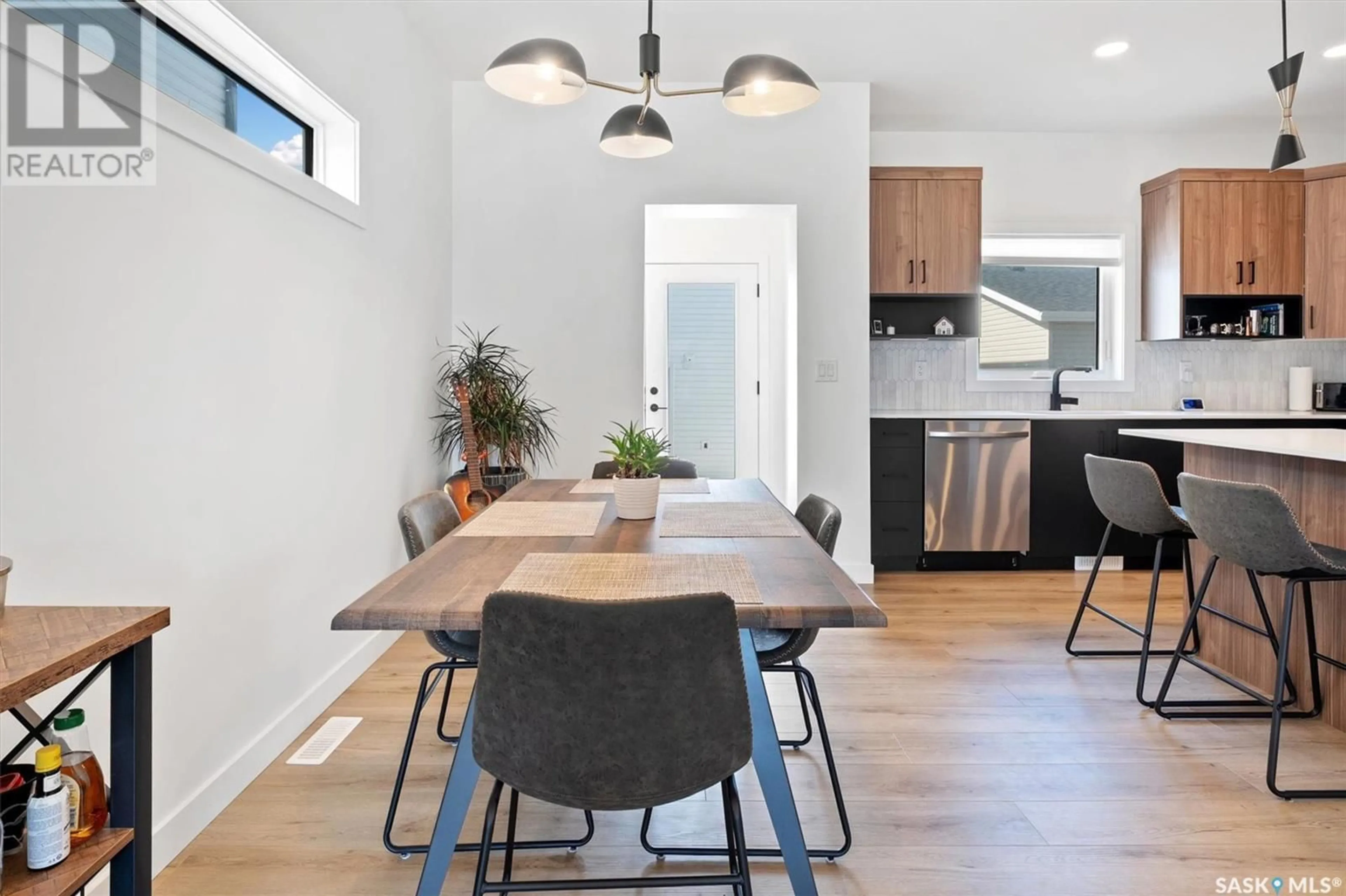 Open concept kitchen, unknown for 106 TAUBE AVENUE, Saskatoon Saskatchewan S7V1L6
