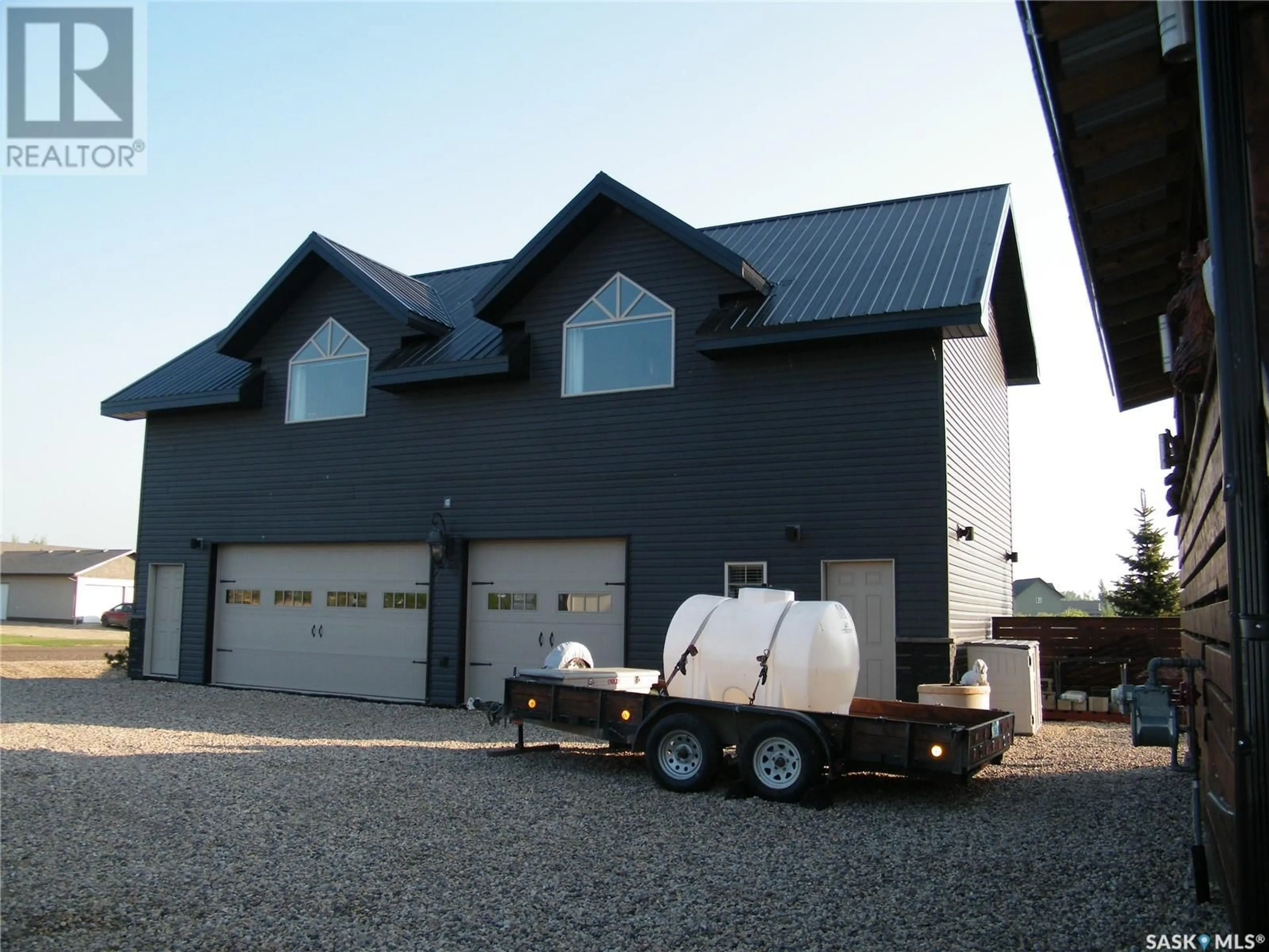 Home with vinyl exterior material, building for 43 LAKESHORE DRIVE, Three Lakes Rm No. 400 Saskatchewan S0K2X0