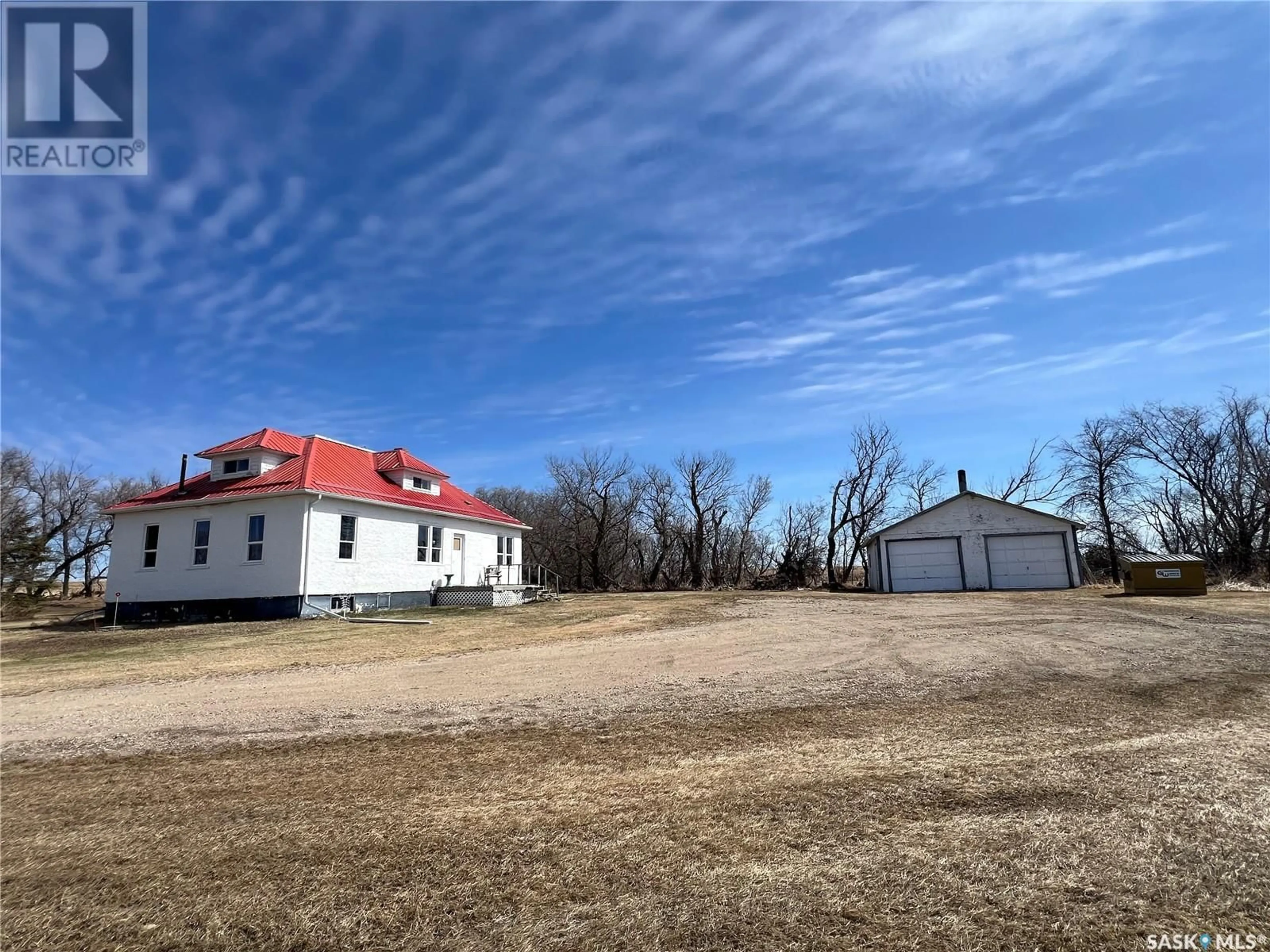 A pic from outside/outdoor area/front of a property/back of a property/a pic from drone, building for MESKANAW ACREAGE, Invergordon Rm No. 430 Saskatchewan S0K2W0
