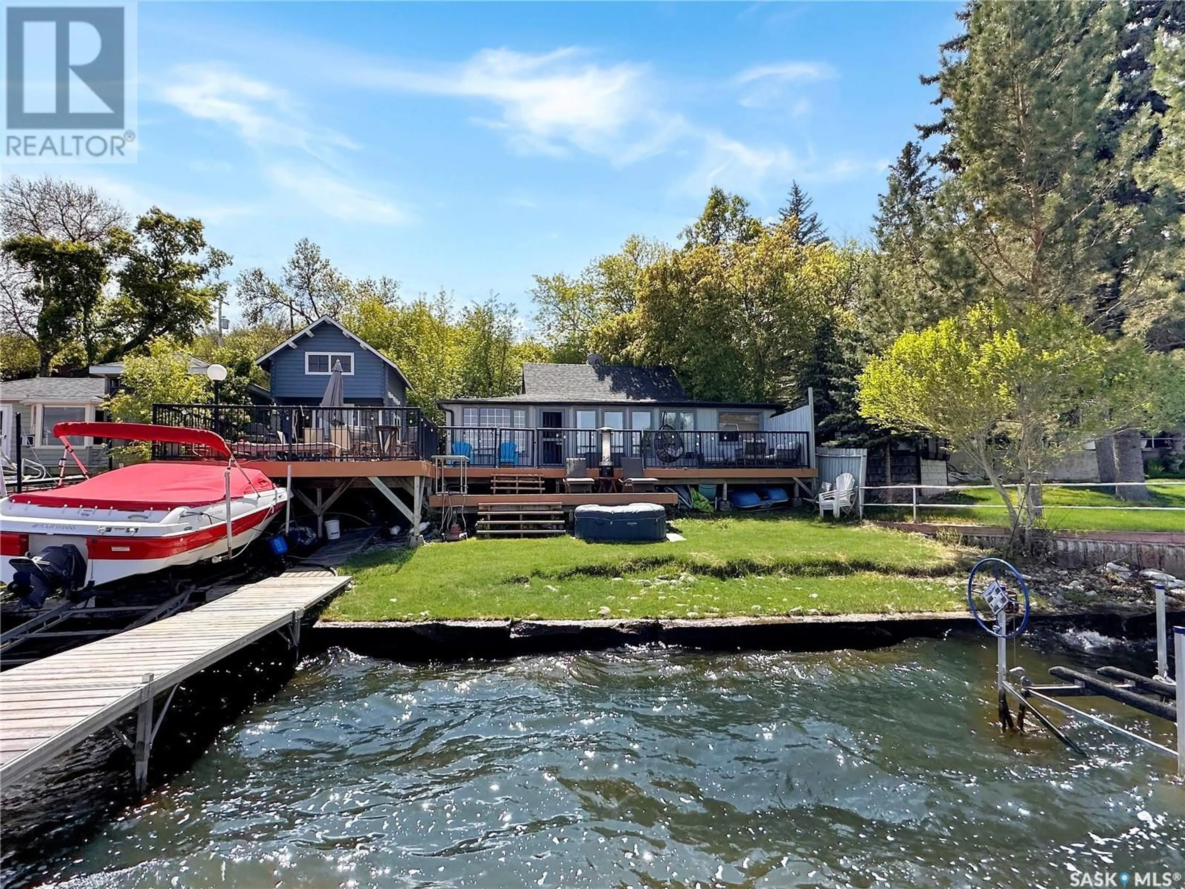 A pic from outside/outdoor area/front of a property/back of a property/a pic from drone, water/lake/river/ocean view for 111 B-SAY-TAH ROAD, Echo Lake Saskatchewan S0G1S0