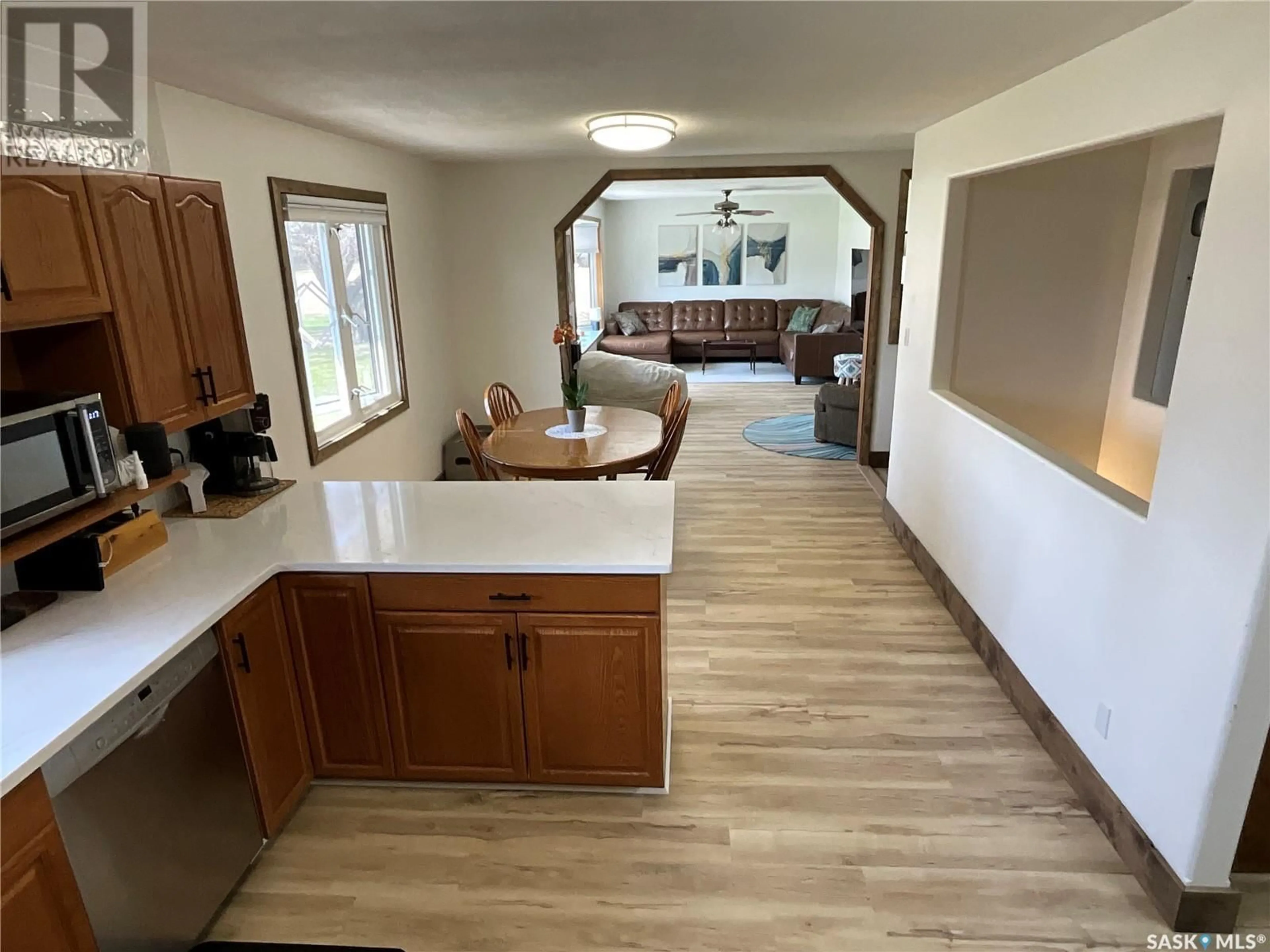 Open concept kitchen, unknown for 305 SPENCER STREET, Carnduff Saskatchewan S0C0S0