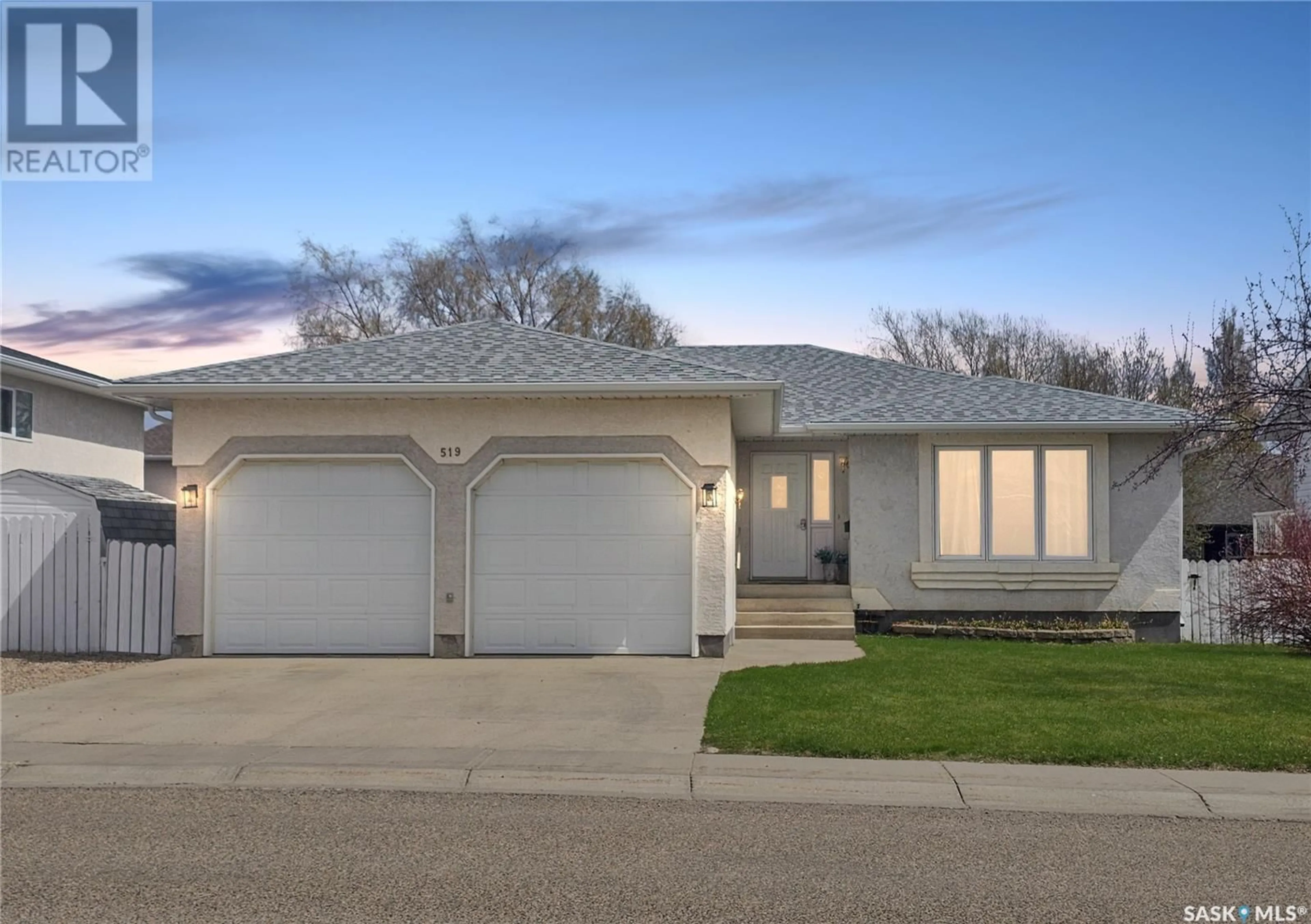 Home with vinyl exterior material, street for 519 PALLISER DRIVE, Swift Current Saskatchewan S9H5C5