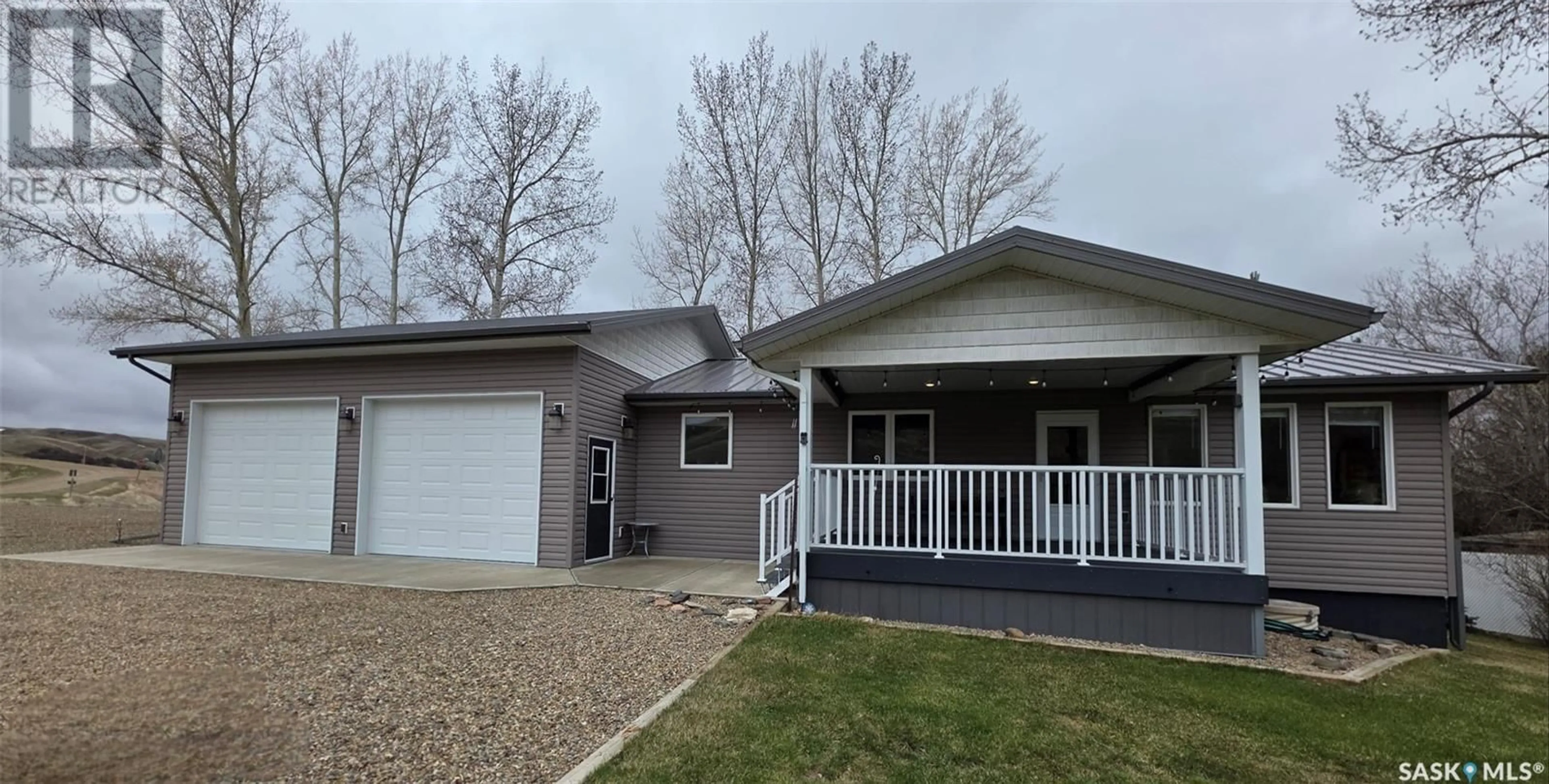 Home with vinyl exterior material, street for Carefree Park - 1 FISHERMAN'S DRIVE, Bone Creek Rm No. 108 Saskatchewan S0N2M0
