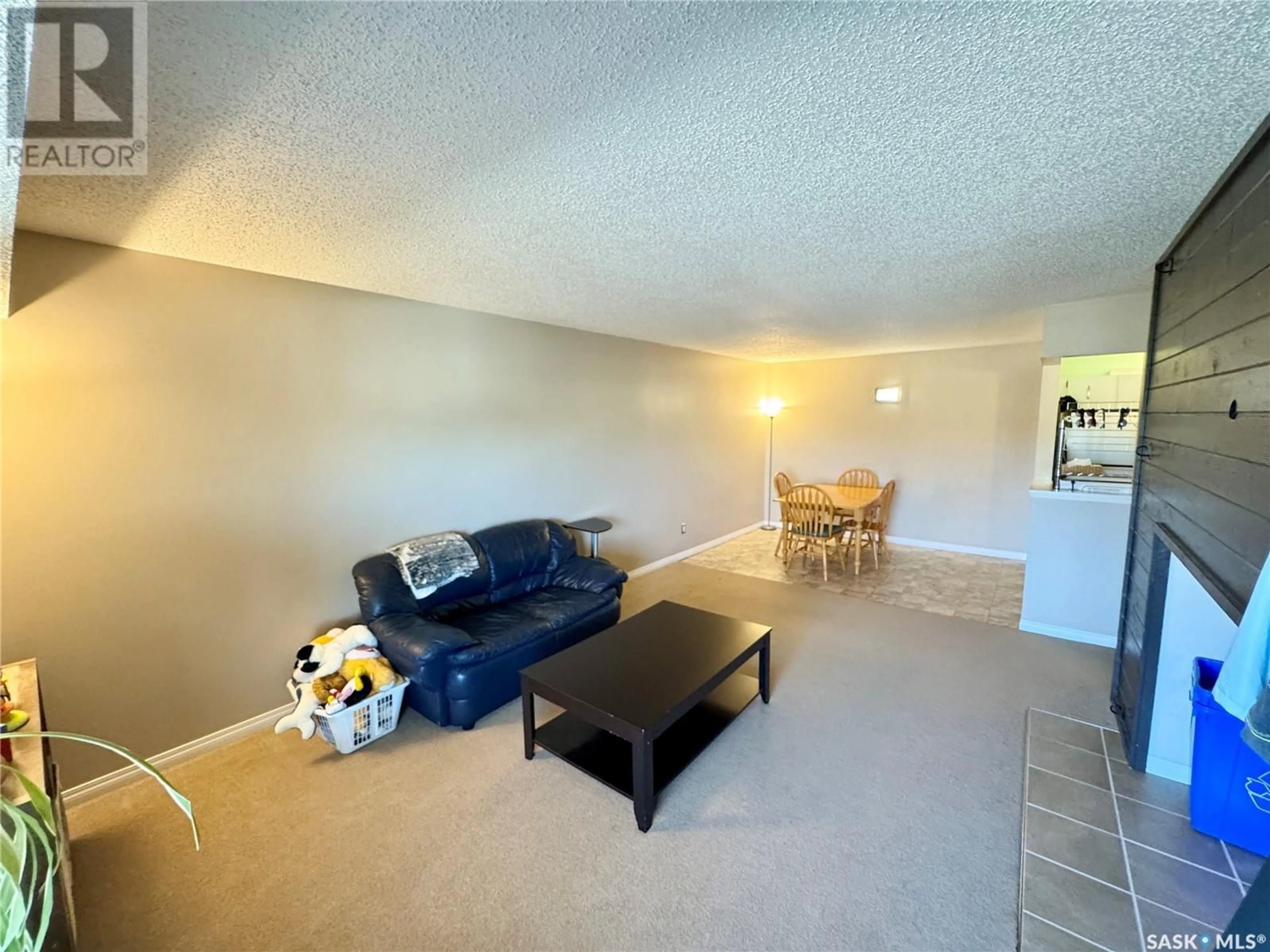 A pic of a room for 210 GORE PLACE, Regina Saskatchewan S4T7S4