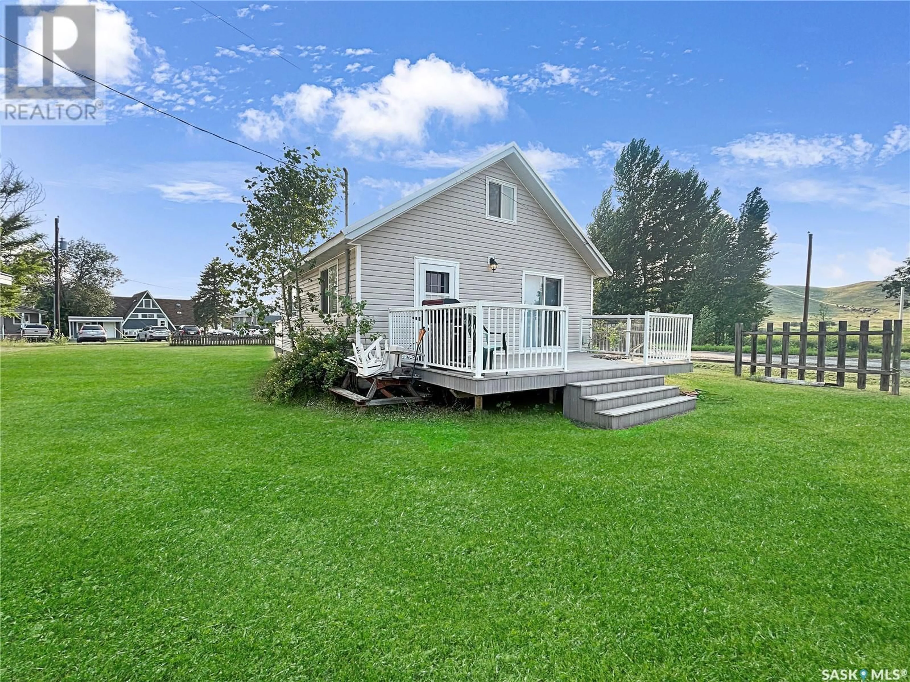 Unknown for 201 & 202 ELIM DRIVE, Lac Pelletier Saskatchewan S0N2Y0