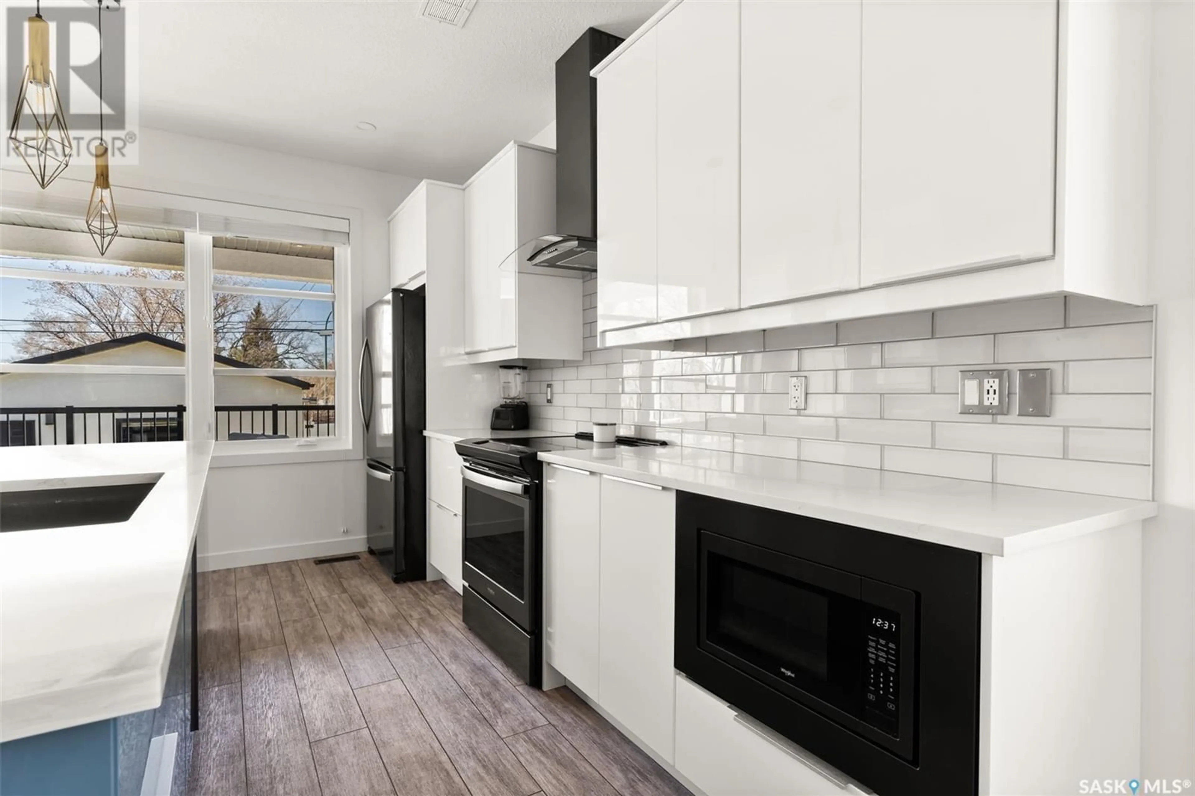 Unknown for 2102 MCDONALD STREET, Regina Saskatchewan S4N2Y7