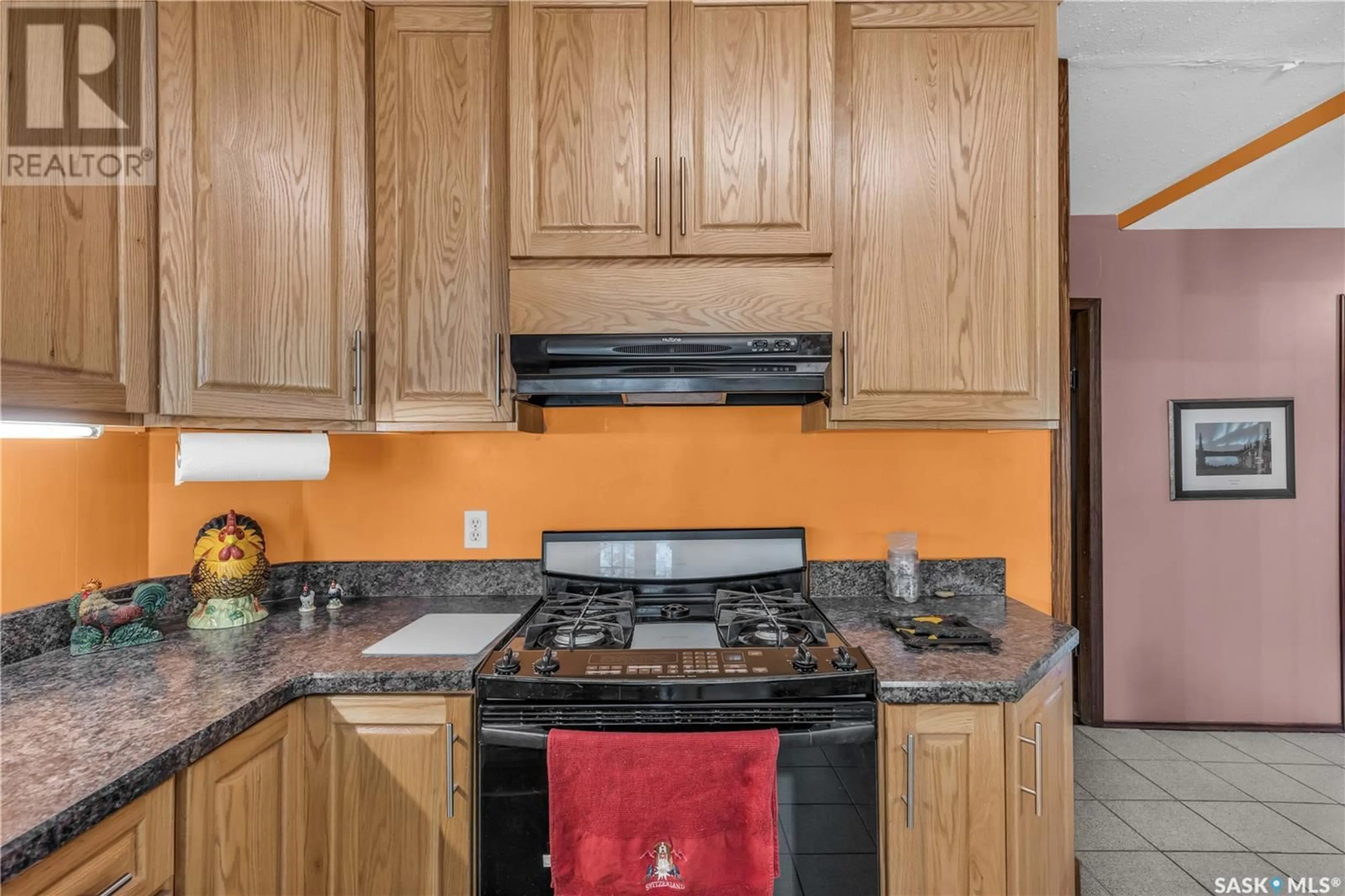 Standard kitchen, ceramic/tile floor for TESSIER ACREAGE, St. Louis RM No. 431 Saskatchewan S6V5B7