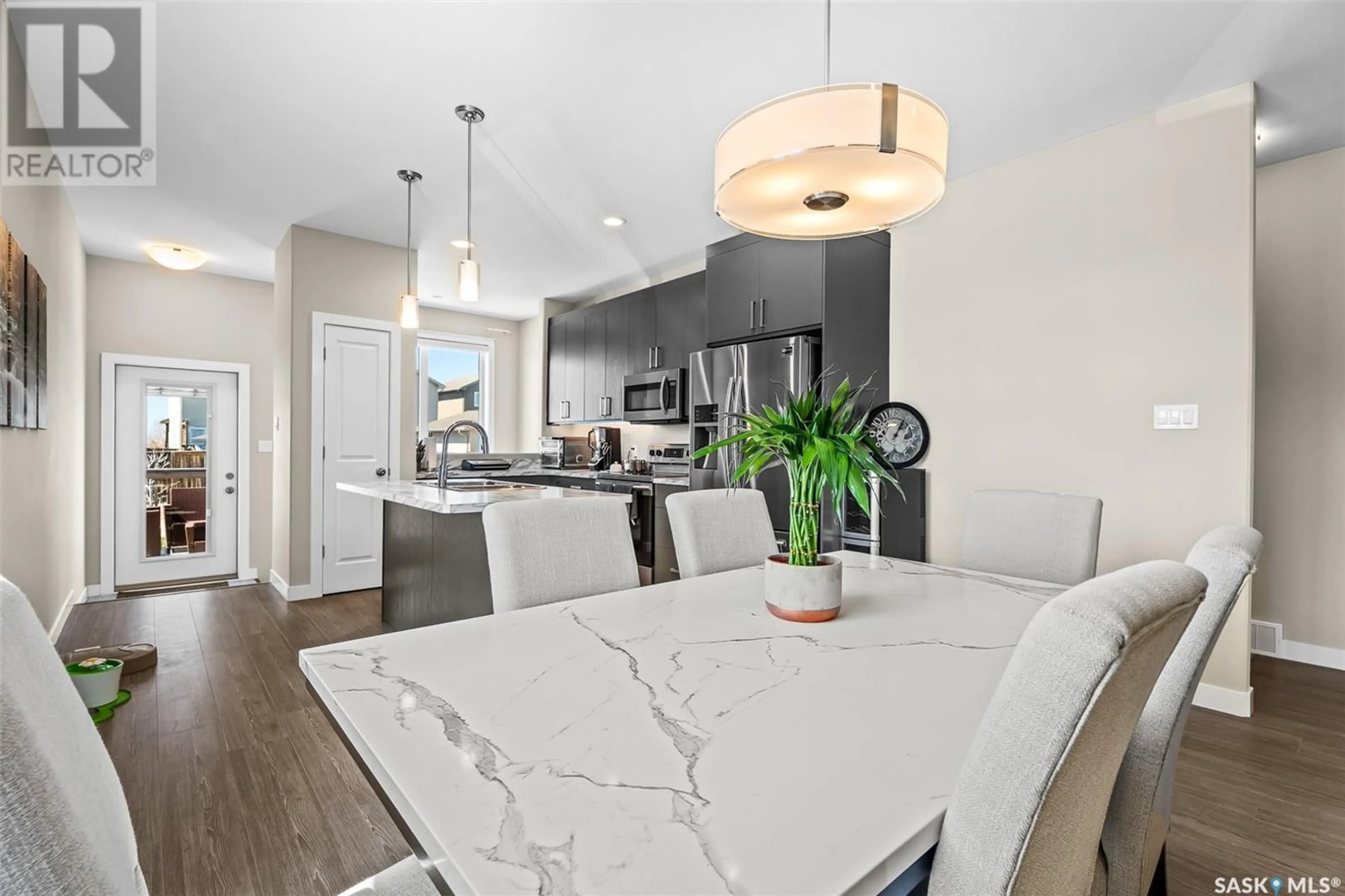 Open concept kitchen, ceramic/tile floor for 1702 HAYES LANE, Moose Jaw Saskatchewan S6J0B6