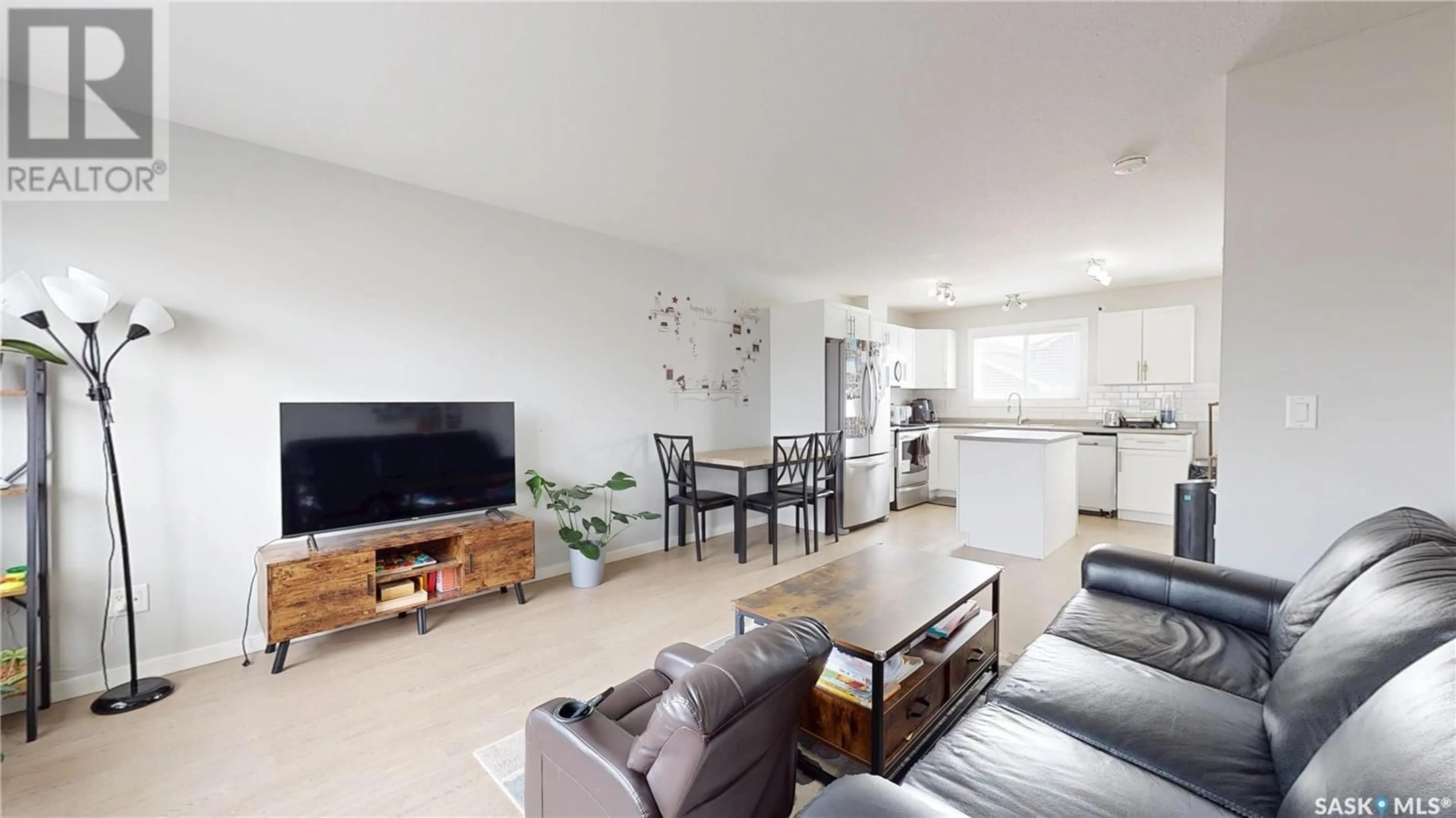 Living room with furniture, unknown for 5215 BEACON WAY, Regina Saskatchewan S4W0H8