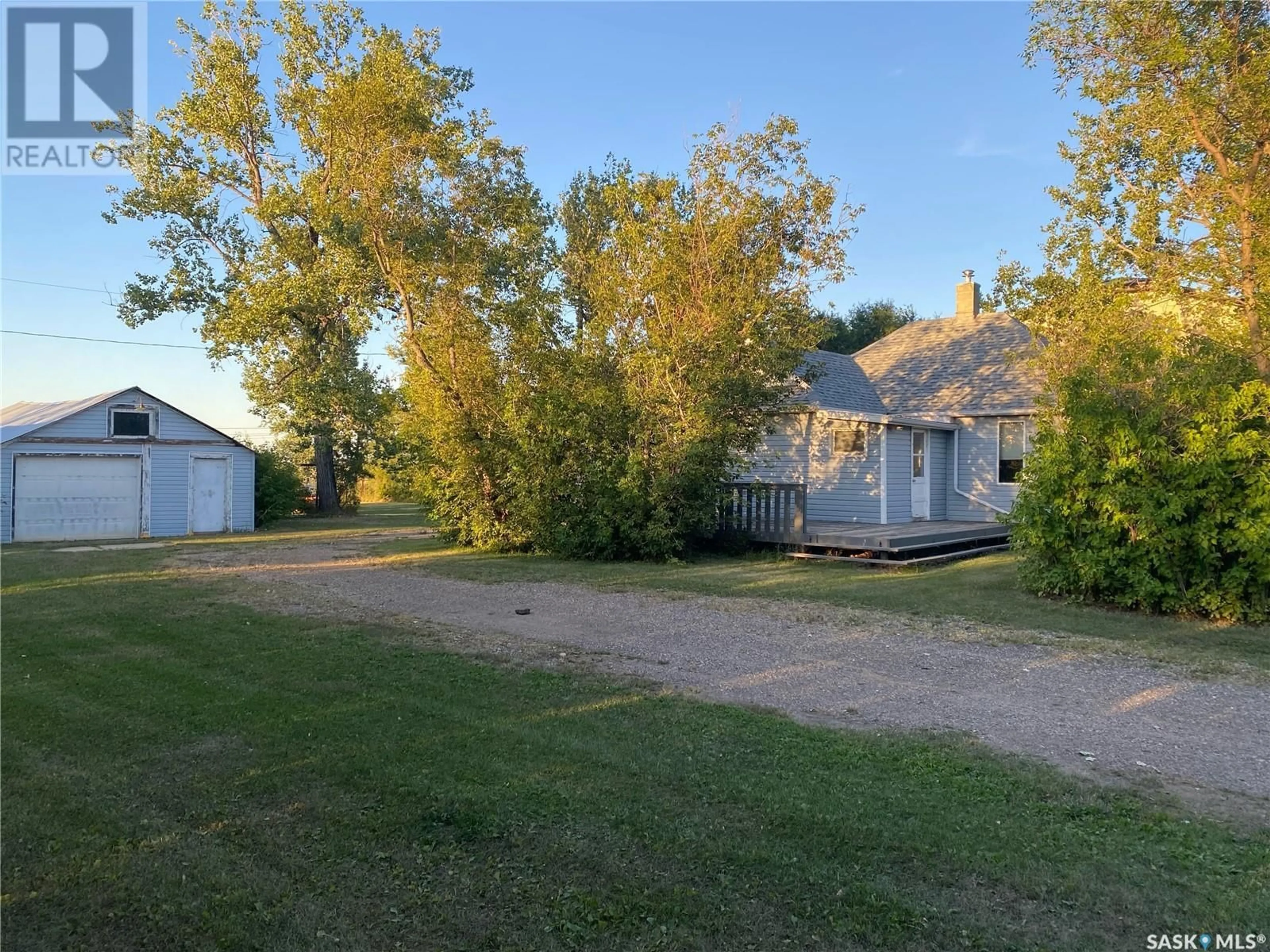A pic from outside/outdoor area/front of a property/back of a property/a pic from drone, street for 301 SHURYGALO ROAD, Bienfait Saskatchewan S0C0M0